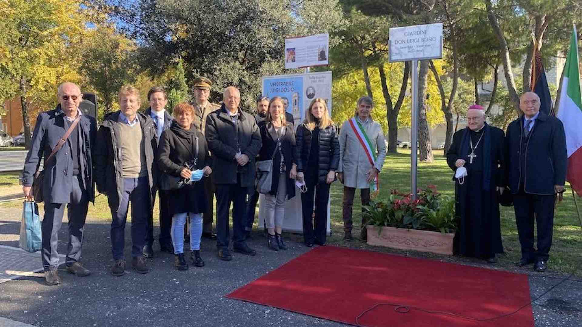 Intitolati a don Luigi Bosio i giardini dietro la chiesa di Avesa