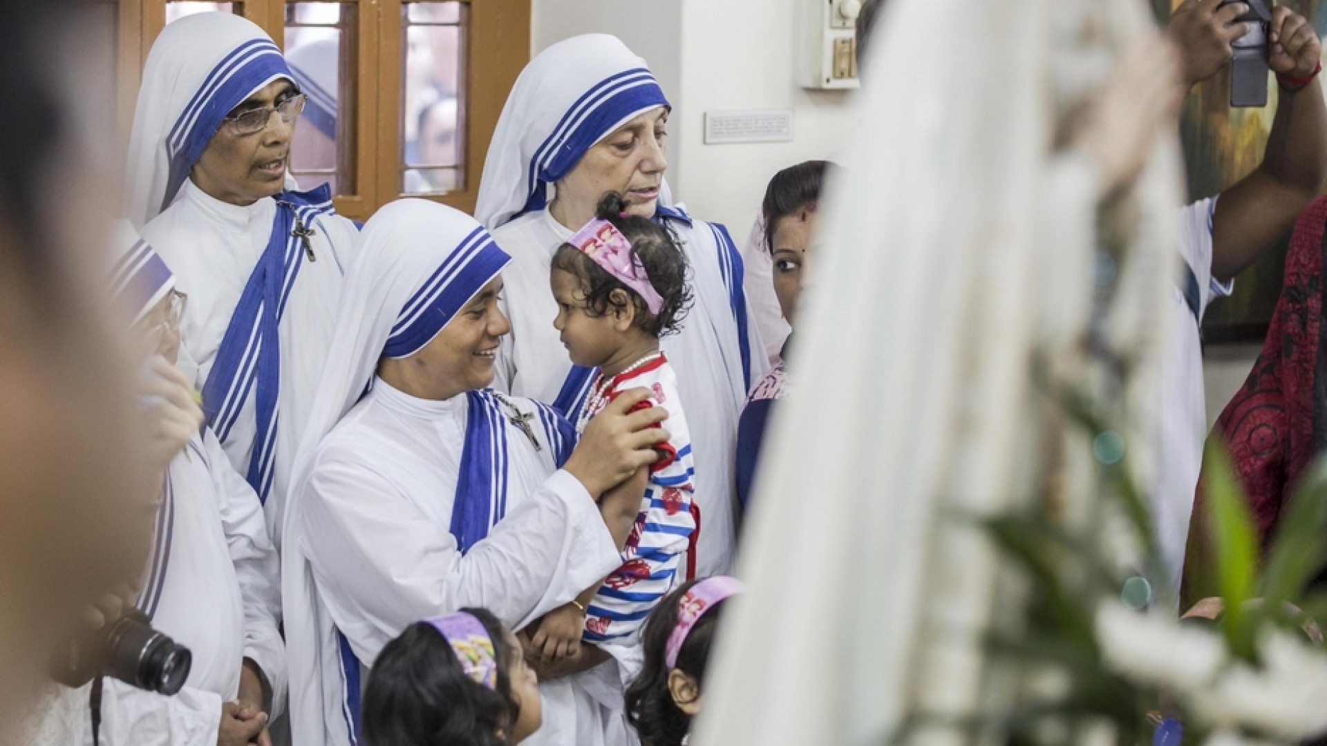 Bloccati i conti bancari delle suore di Madre Teresa
