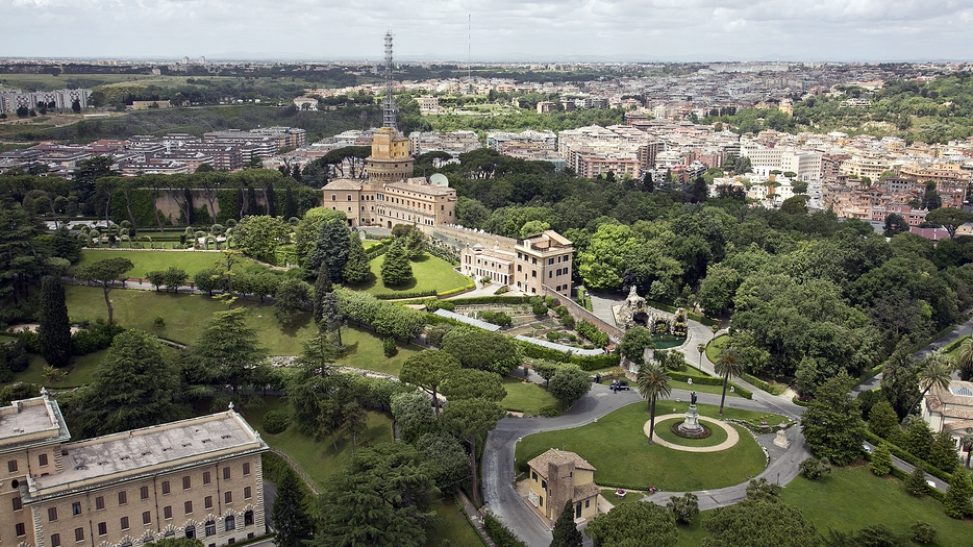 Bilancio trasparente per la Santa Sede, il 2022 sarà in deficit