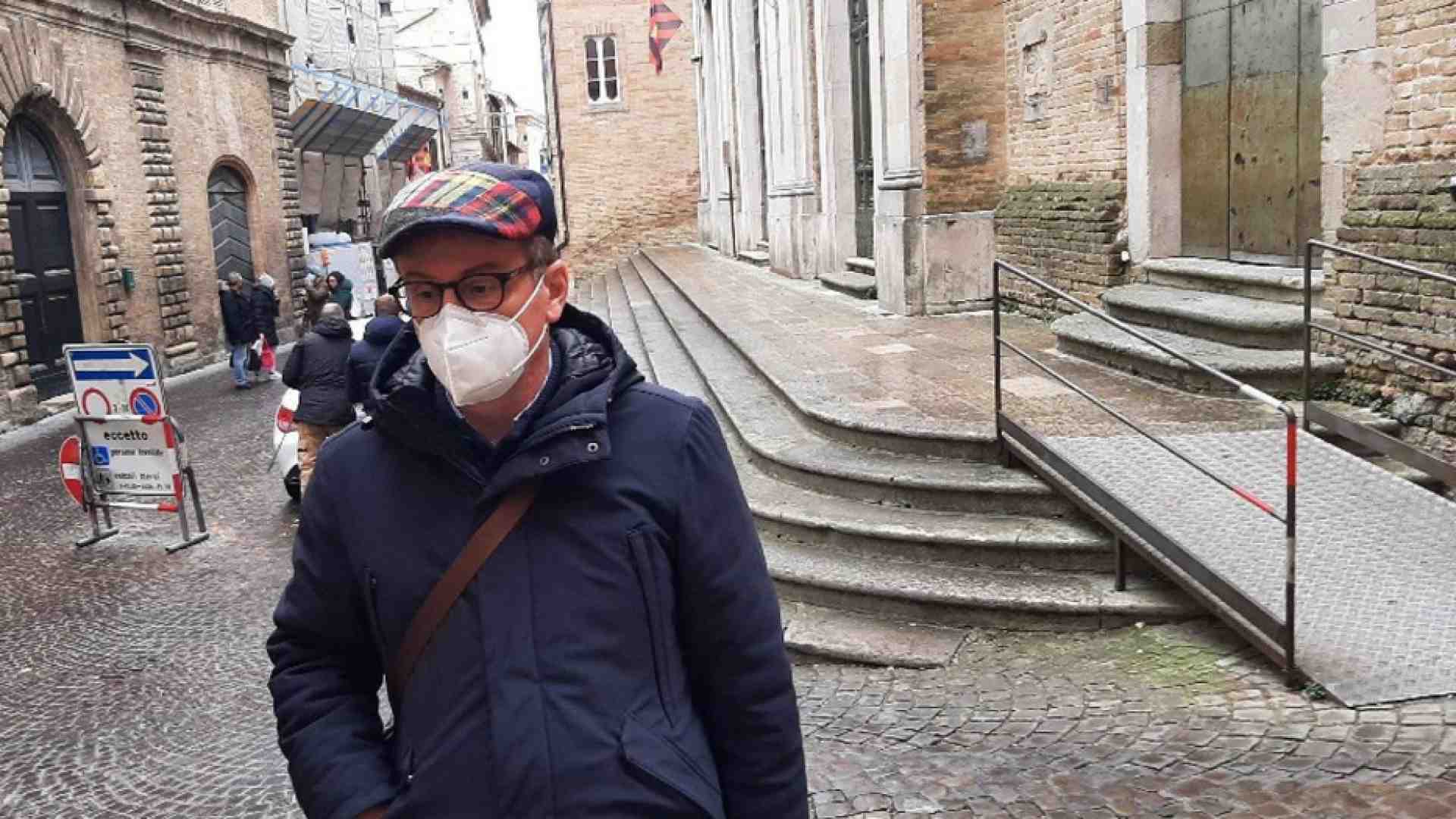 Stagista morto, indagine per omicidio colposo. Il preside: perso un "figlio"