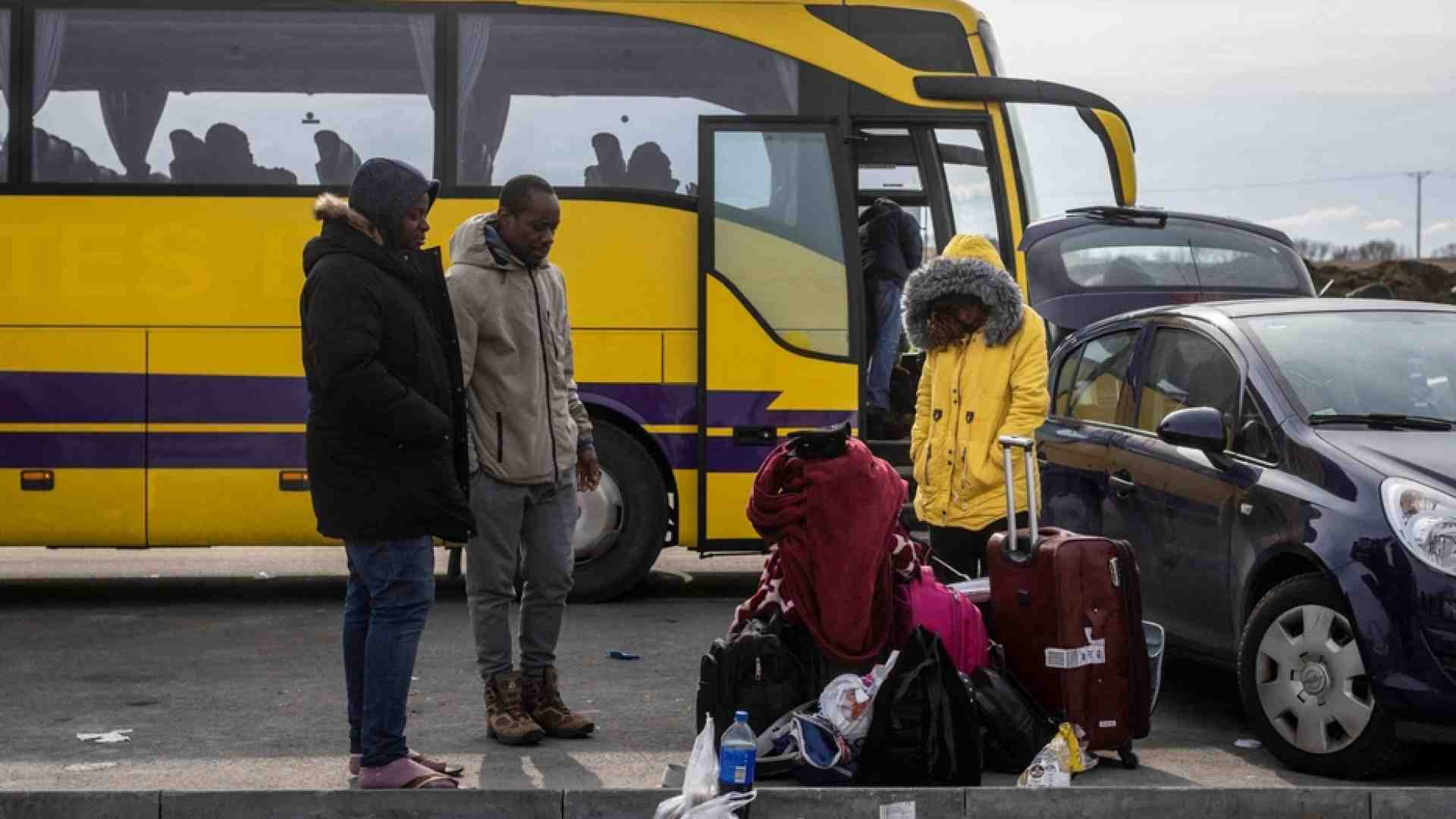 «Profughi dall'Ucraina discriminati alla frontiera polacca se africani»