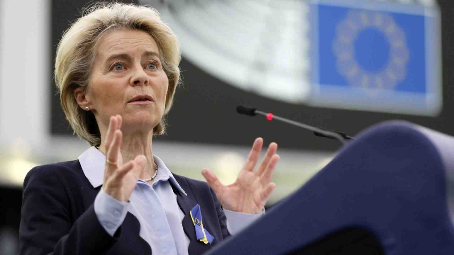 Le nuove regole Ue per proteggere gli utenti online