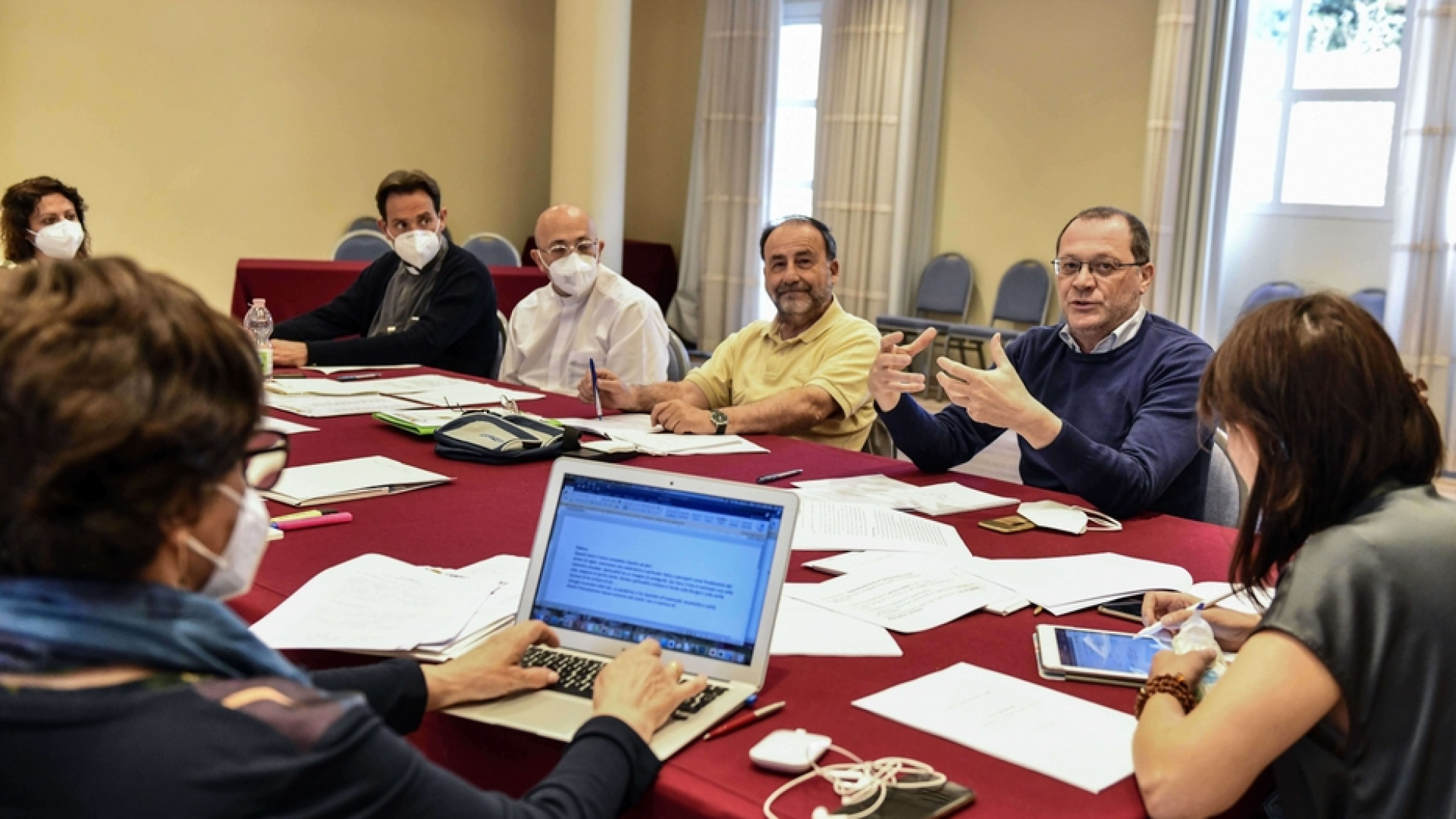 Cammino sinodale, in Italia già cinquantamila incontri