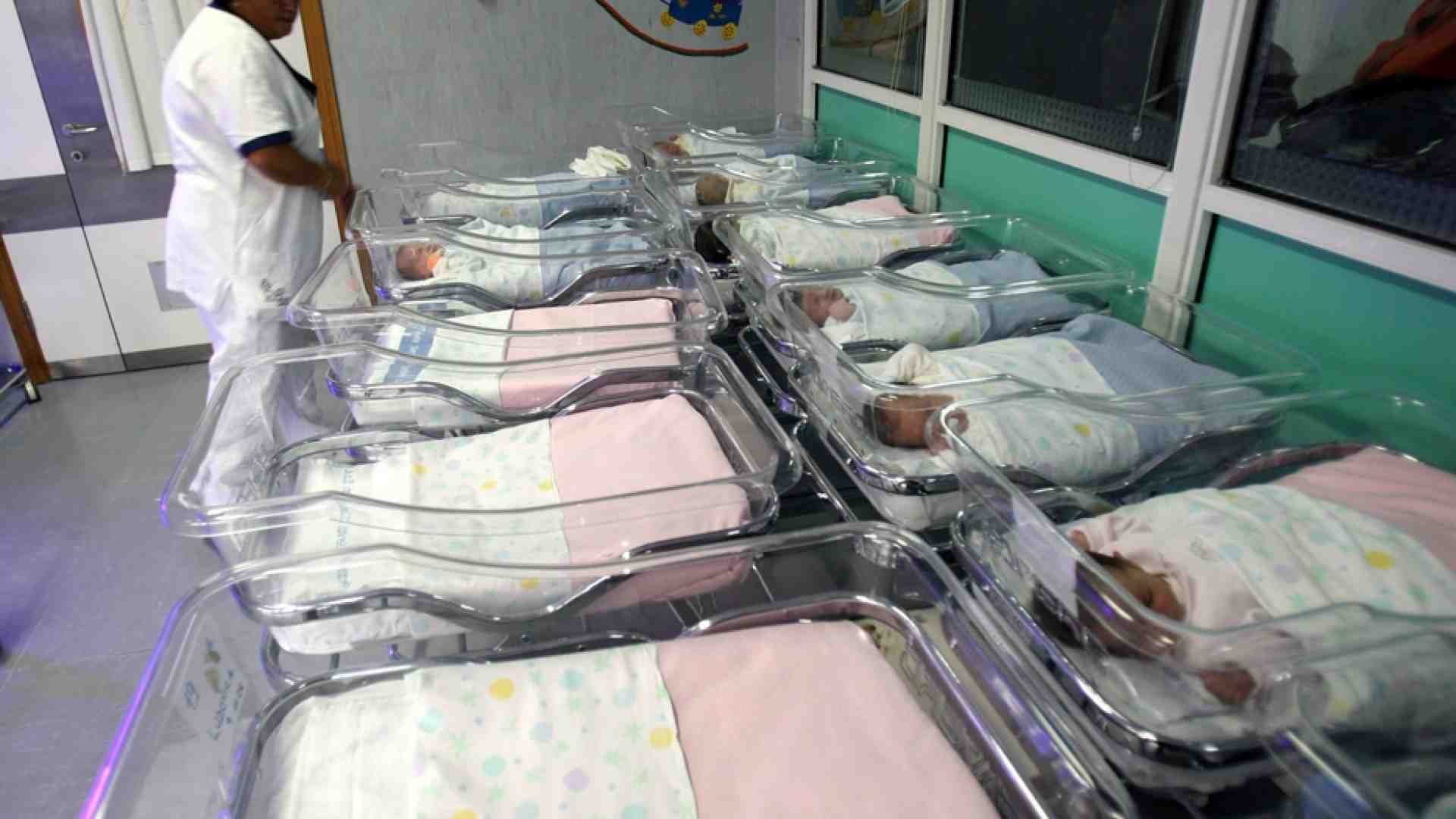 L'Assegno unico non fa il miracolo: crollano le nascite a marzo