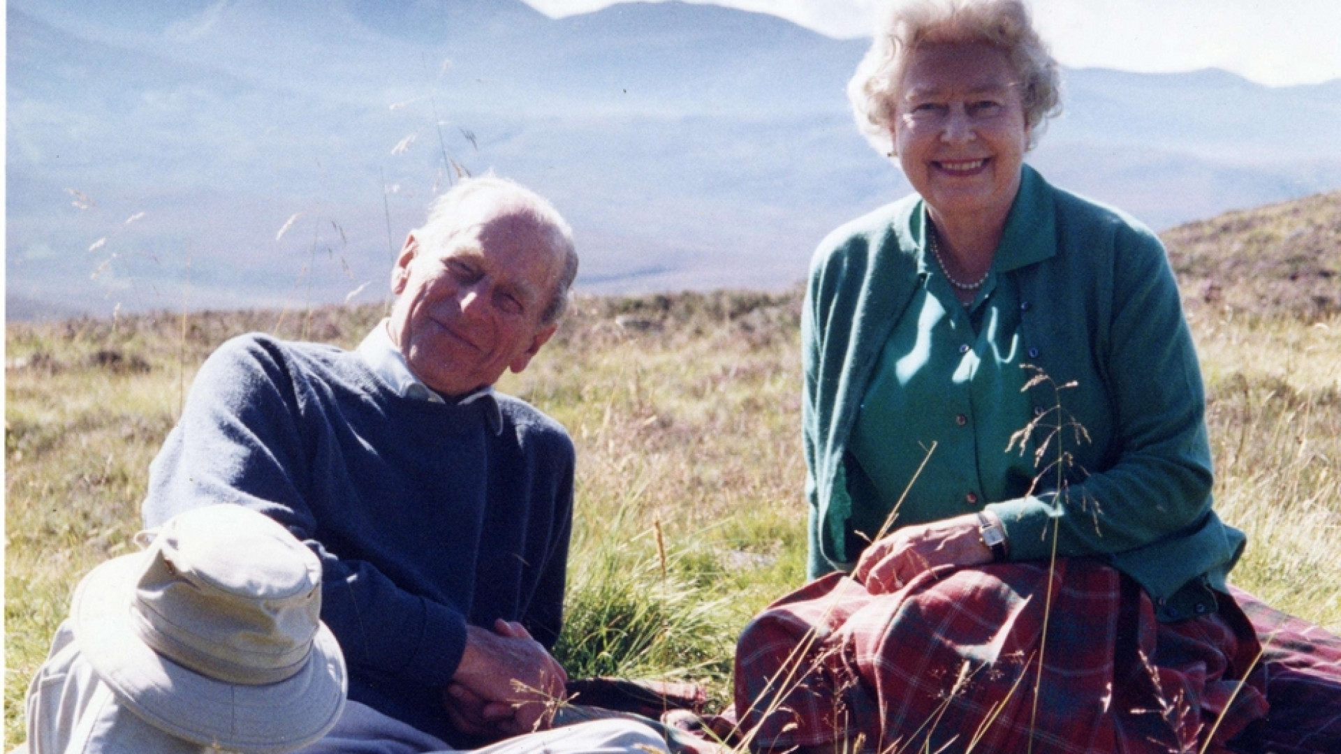 La vita privata di una regina: 73 anni di nozze con 4 figli e 12 bisnipoti