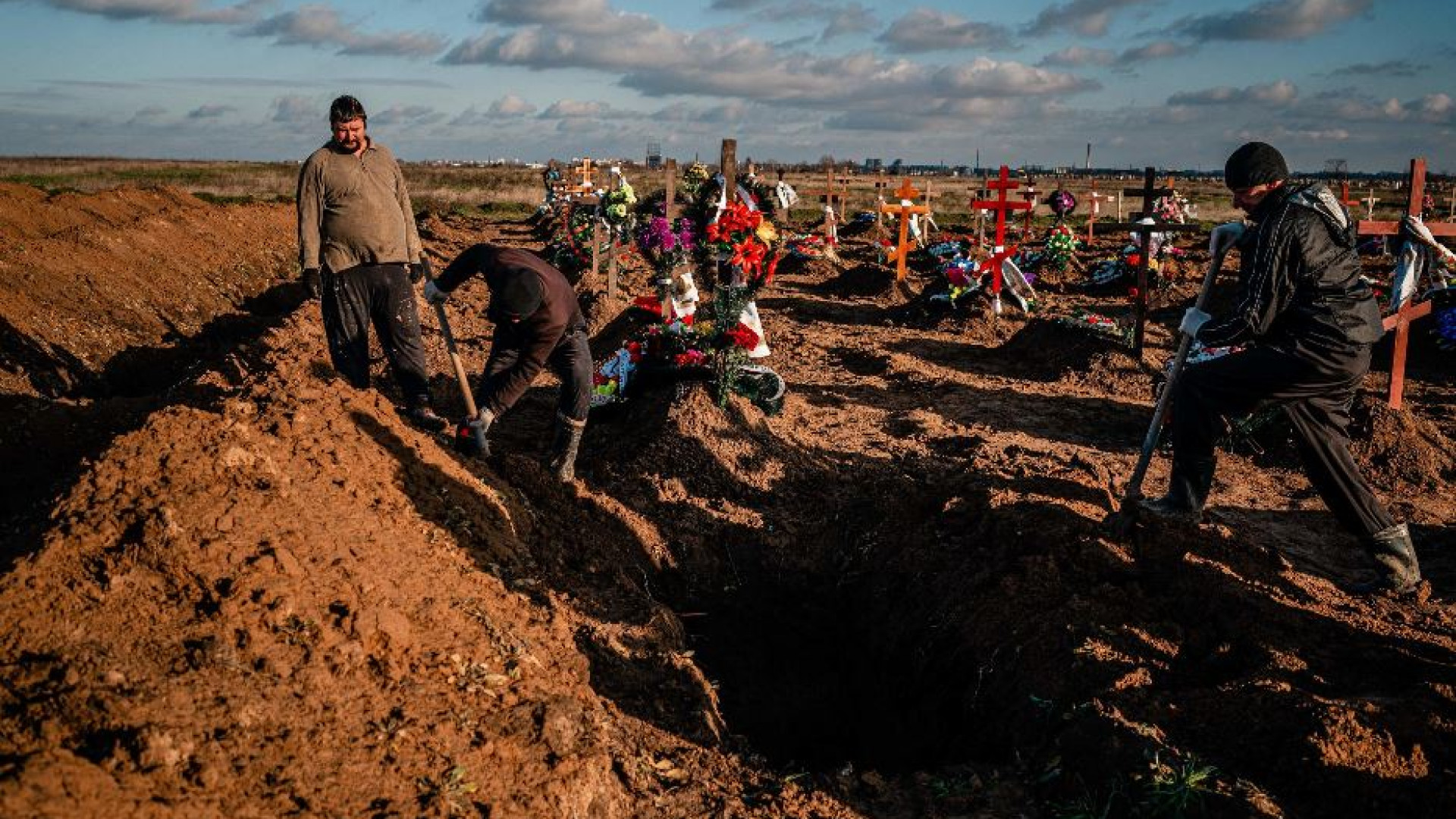Fine anno di fuoco e missili sull’Ucraina. No di Lavrov alla pace di Zelensky