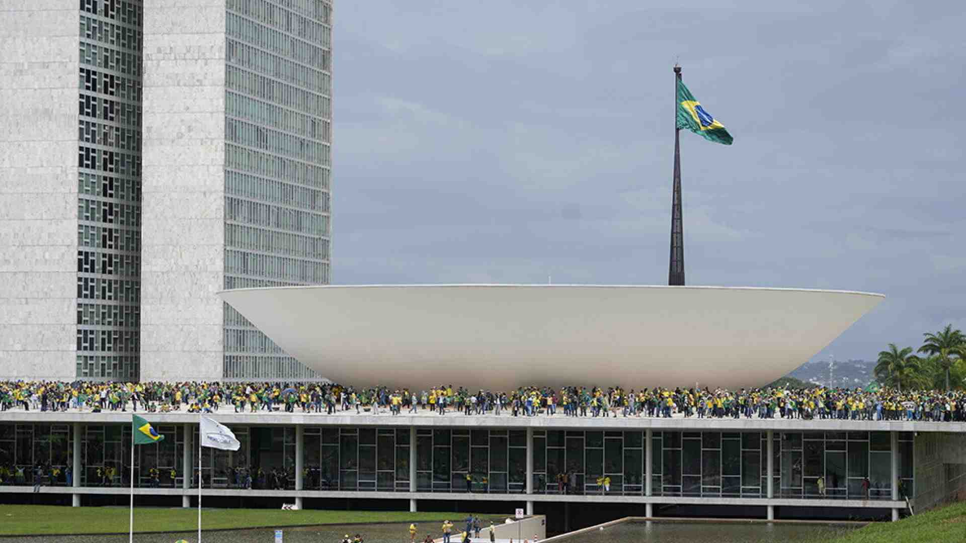Chi c'è dietro l'attacco al Congresso brasiliano