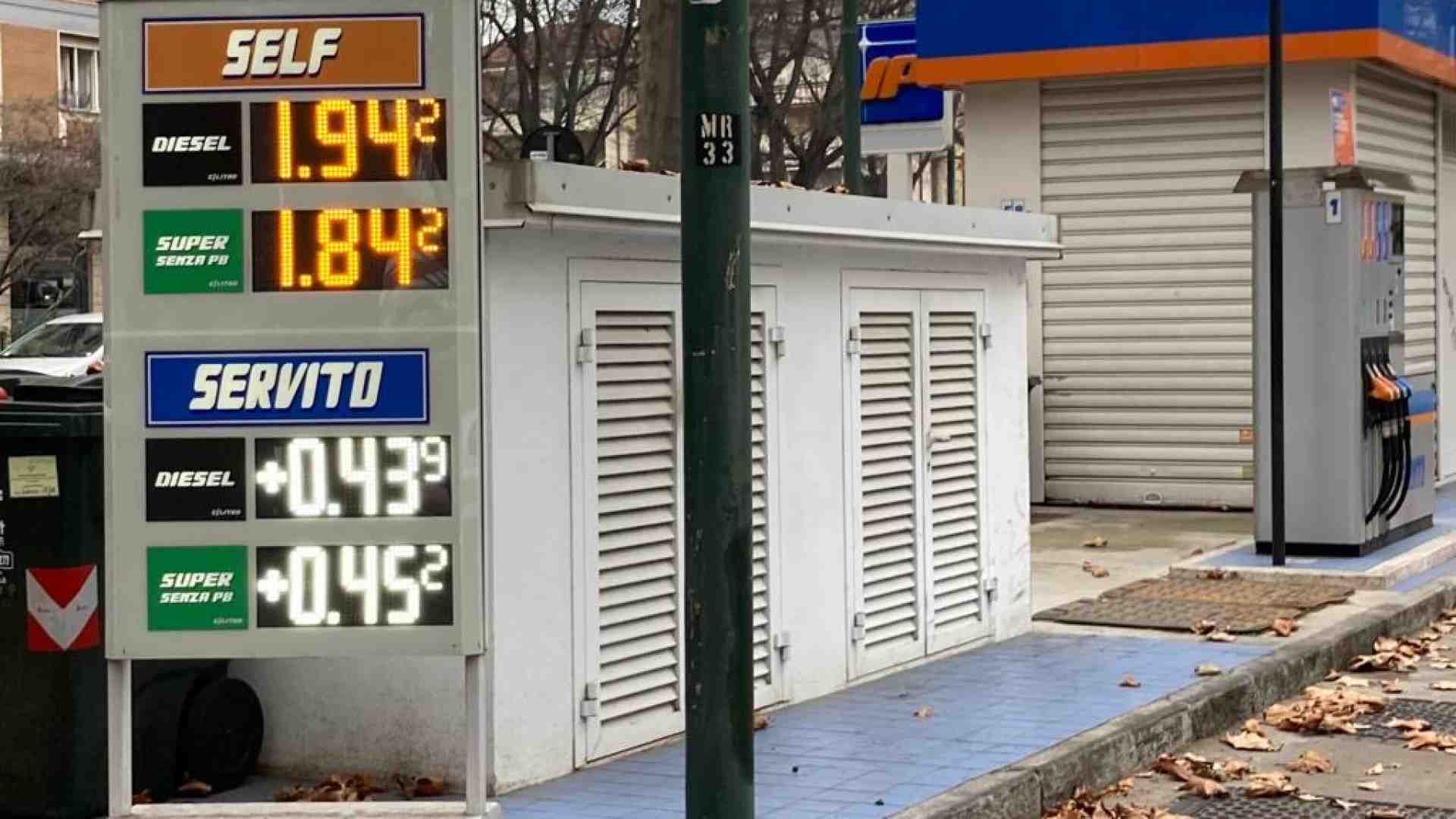 "Nessuna speculazione sulla benzina. Gli allarmi sono ingiustificati". Parla Spinaci (Unem)