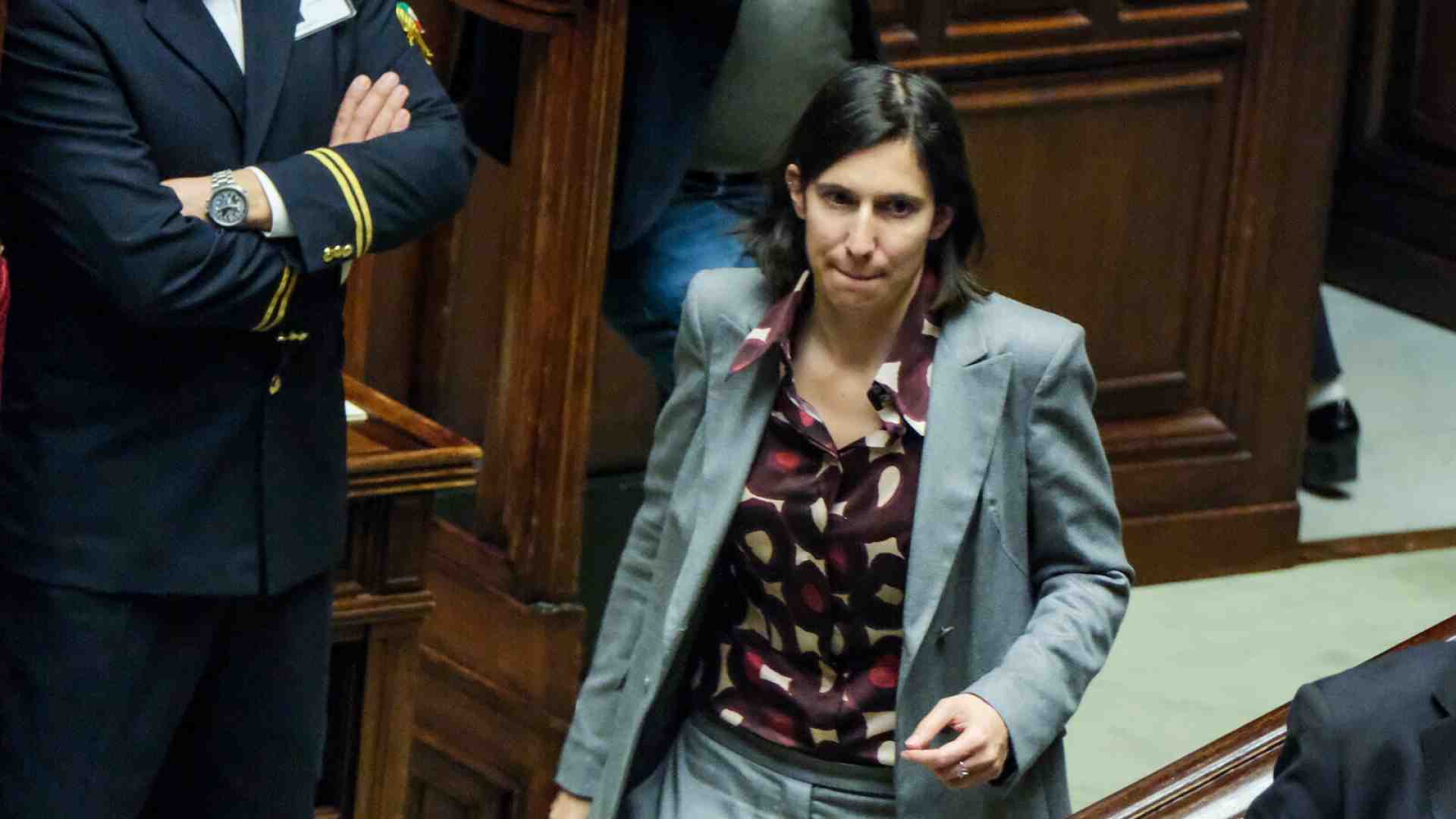 Dal Pd sì al voto on line, ma con riserva. Per Schlein è una vittoria a metà