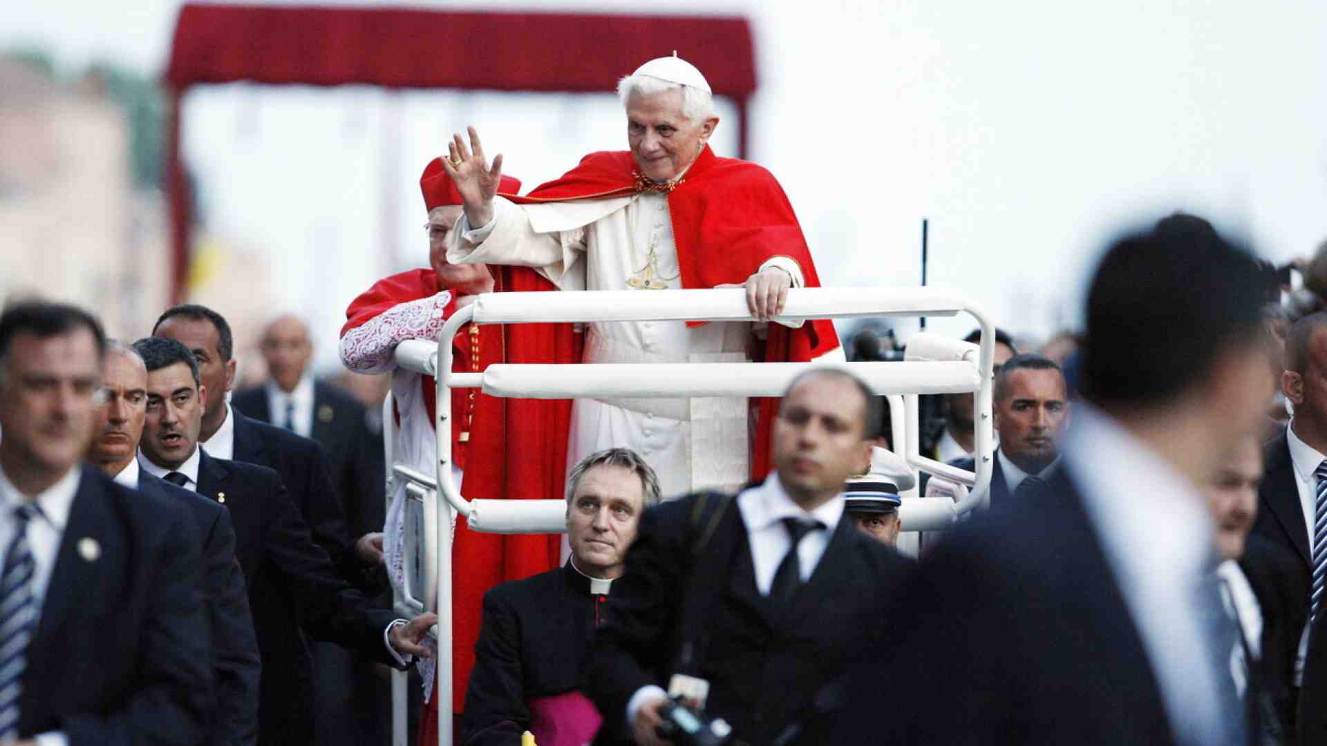 La modernità vuole una cultura indipendente dalla verità. Un inedito di Benedetto XVI