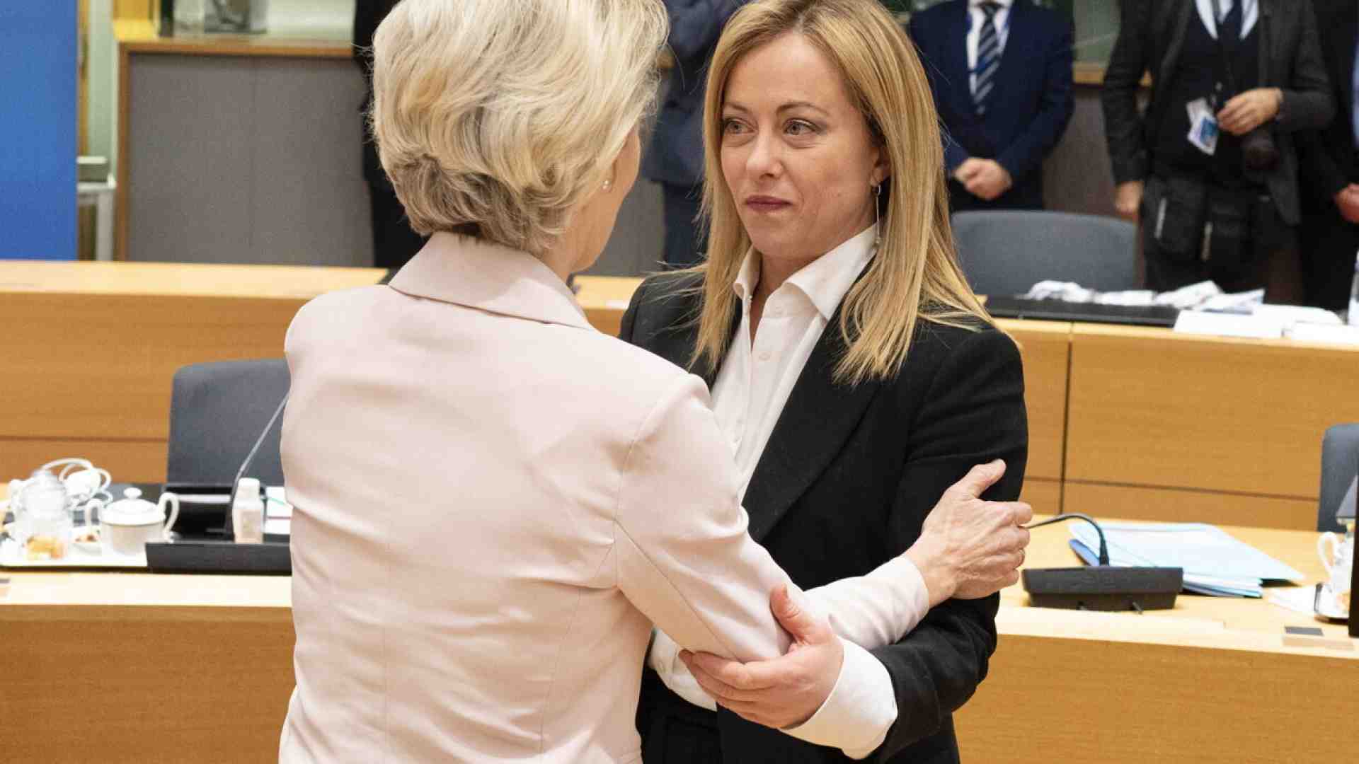 Meloni tra Biden e la fuffa: appunti per un’agenda di governo