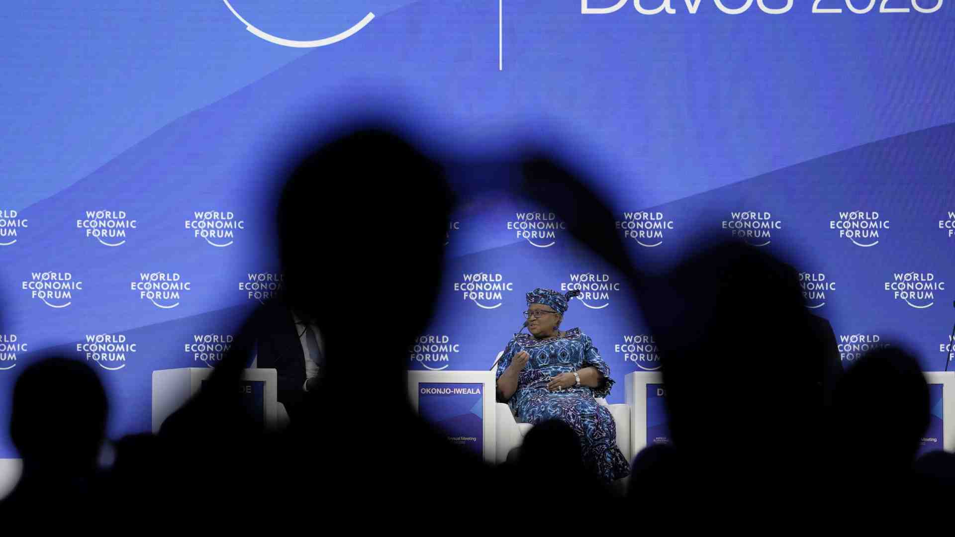 Dall'inflazione alla crescita. Il Forum economico di Davos dà una grande lezione ai gufi