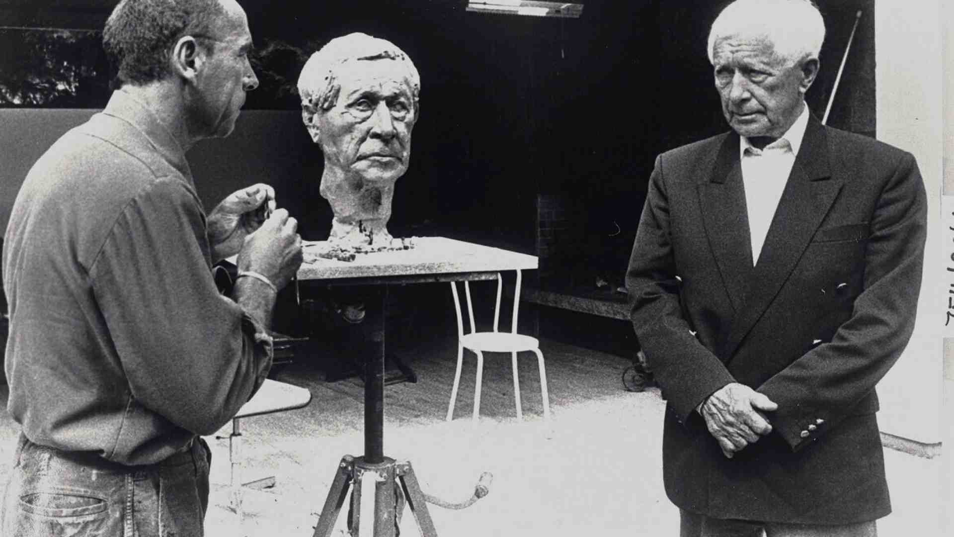 La lezione di Jünger e Schmitt: in gioco non c’è, in Ucraina come ad Auschwitz, solo il concetto di libertà