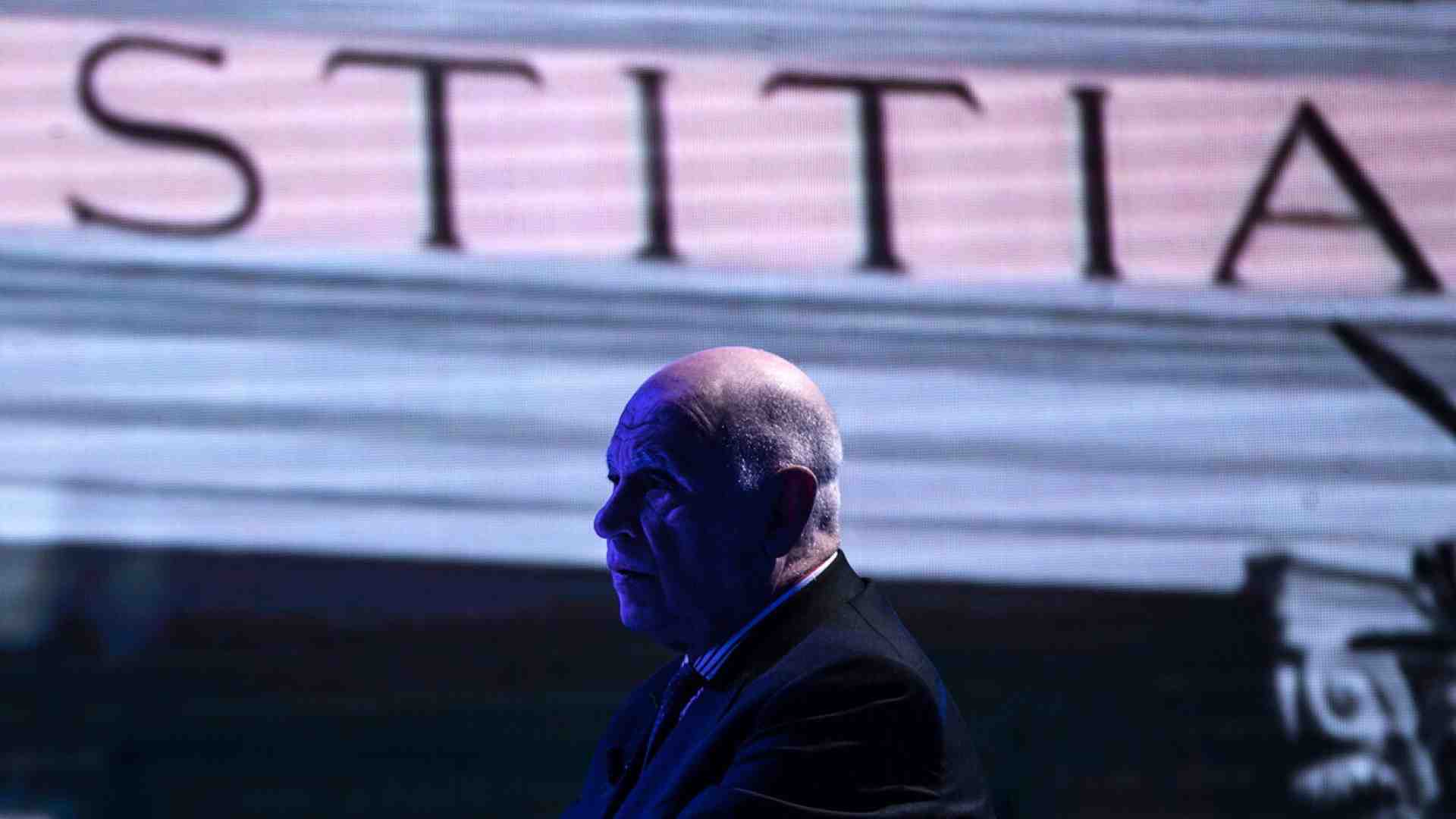 Le intercettazioni sono pura pornografia che fa finire la tua vita su un nastro