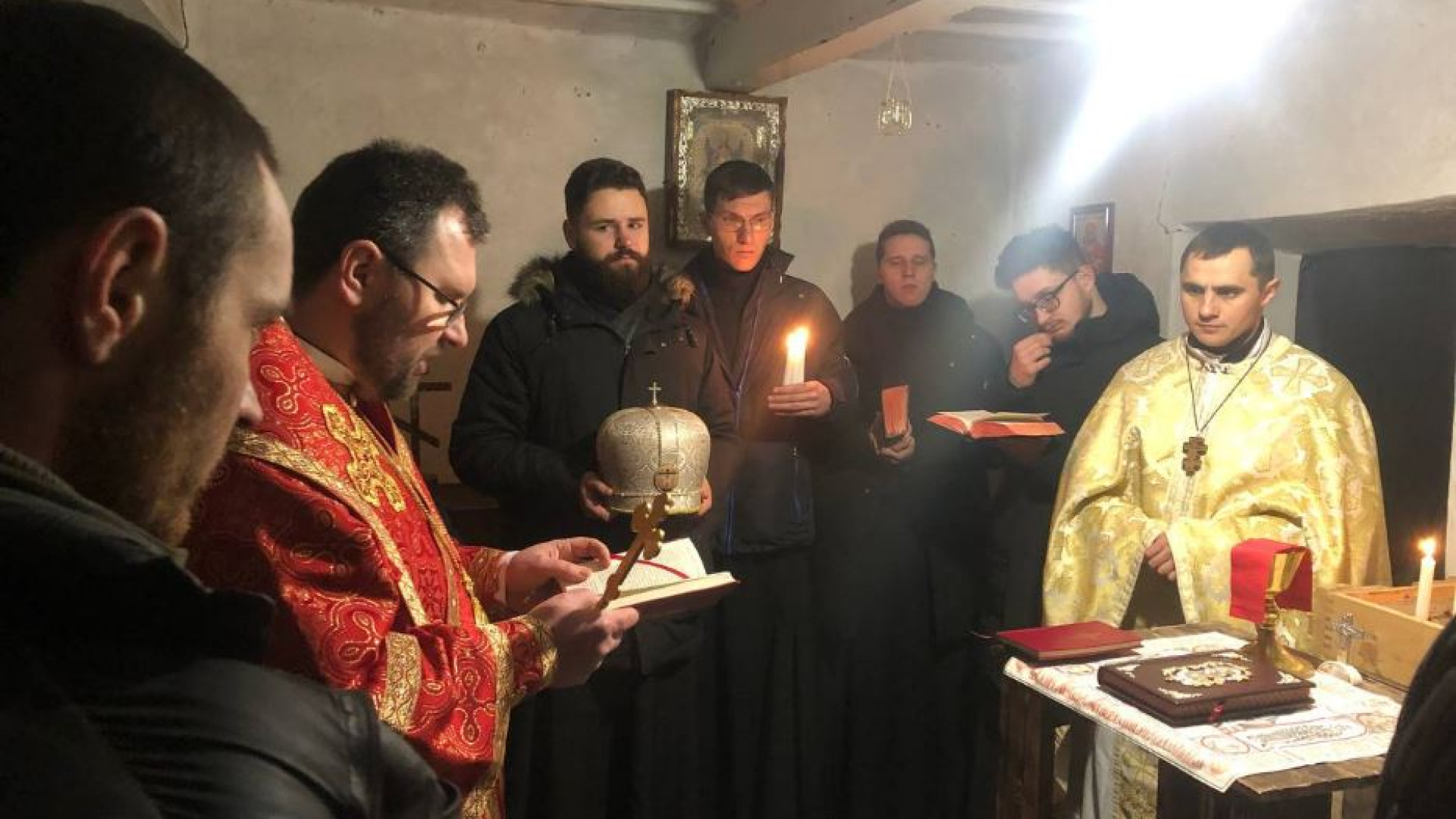 Il vescovo in esilio: cinquemila chilometri al mese per raggiungere i fedeli