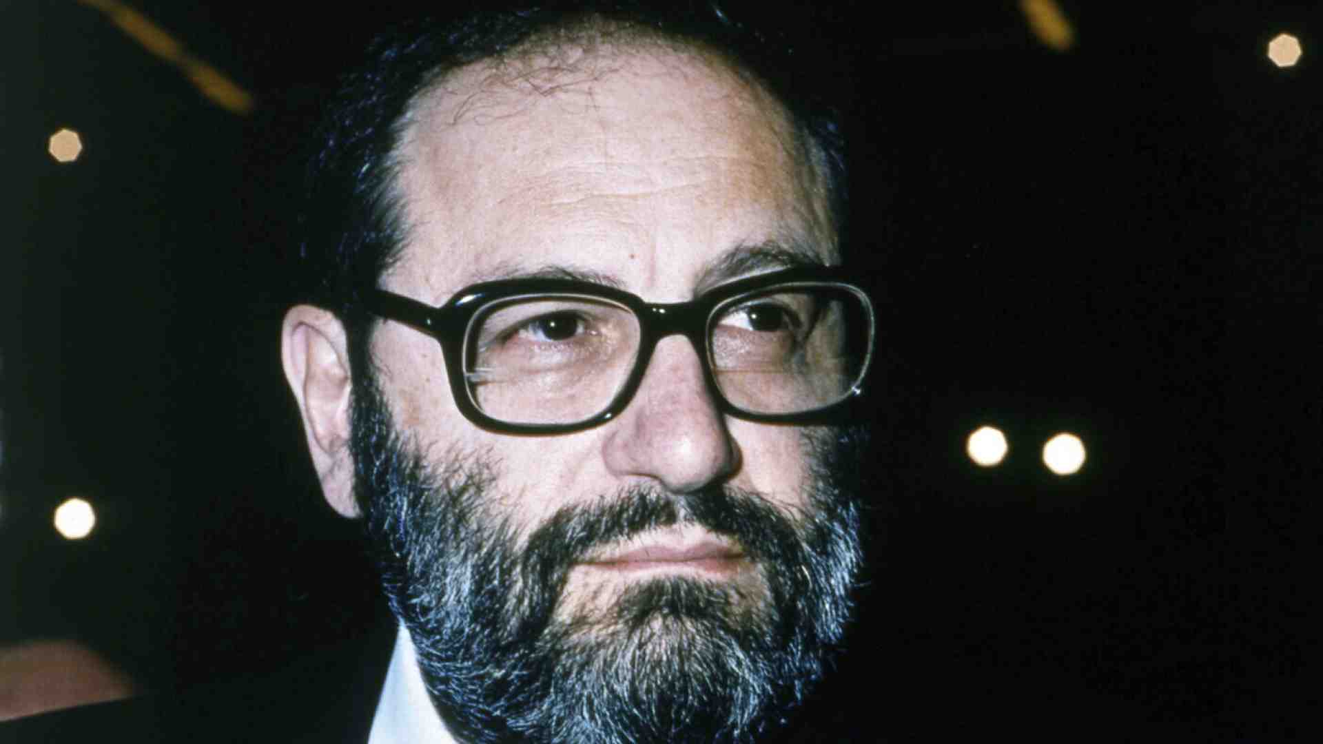 Istruzioni di Umberto Eco per un uso disincantato di ChatGPT e di altre nuove diaboliche AI