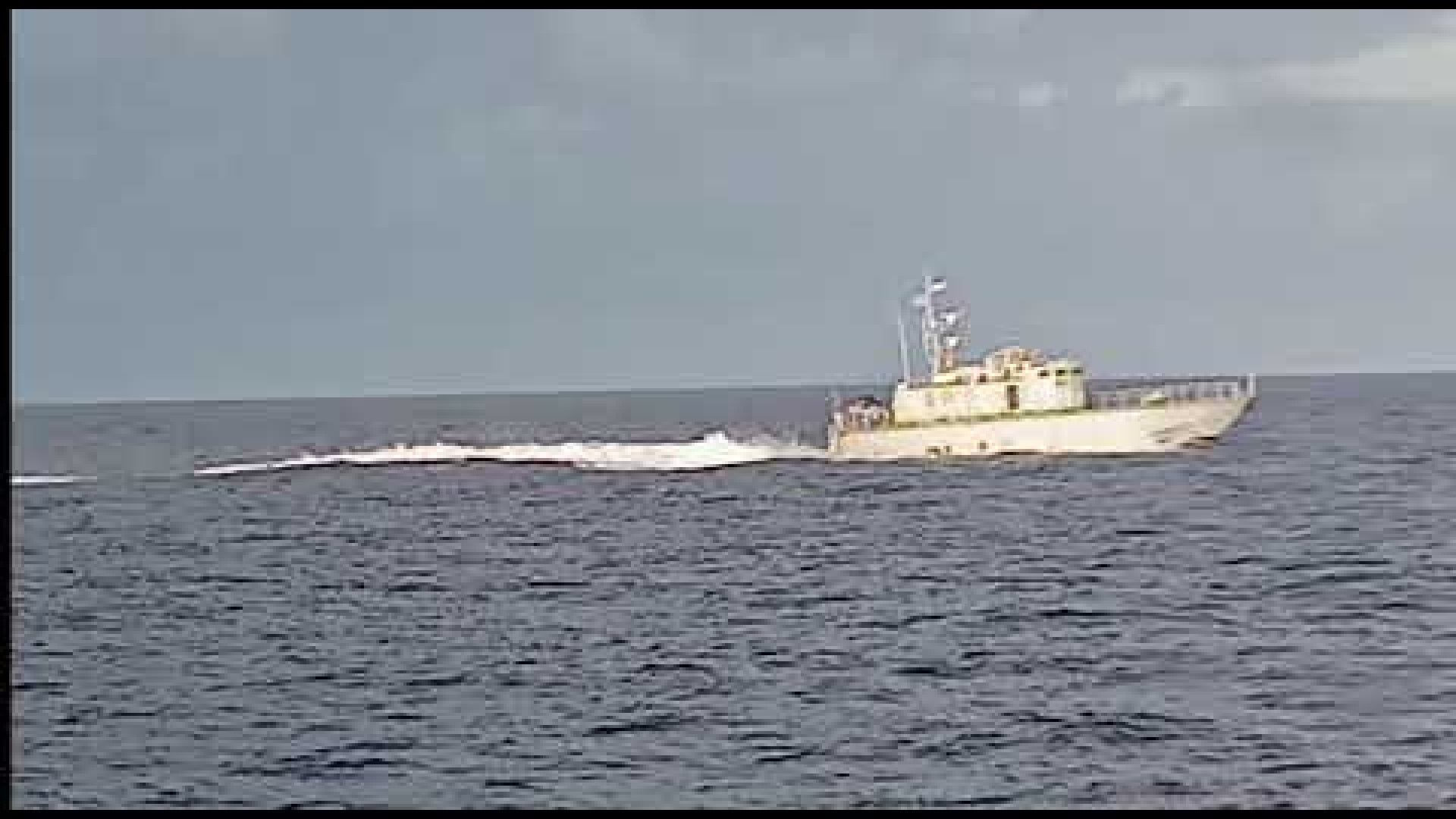 I guardacoste libici tentano di catturare 4 pescherecci. E l'Italia cede