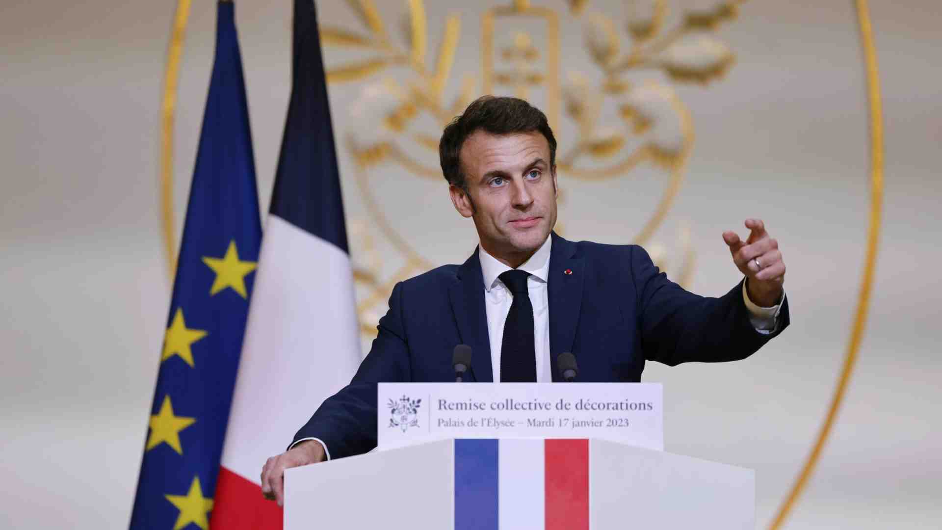 Pensioni e non solo. Il destino di Macron in una settimana