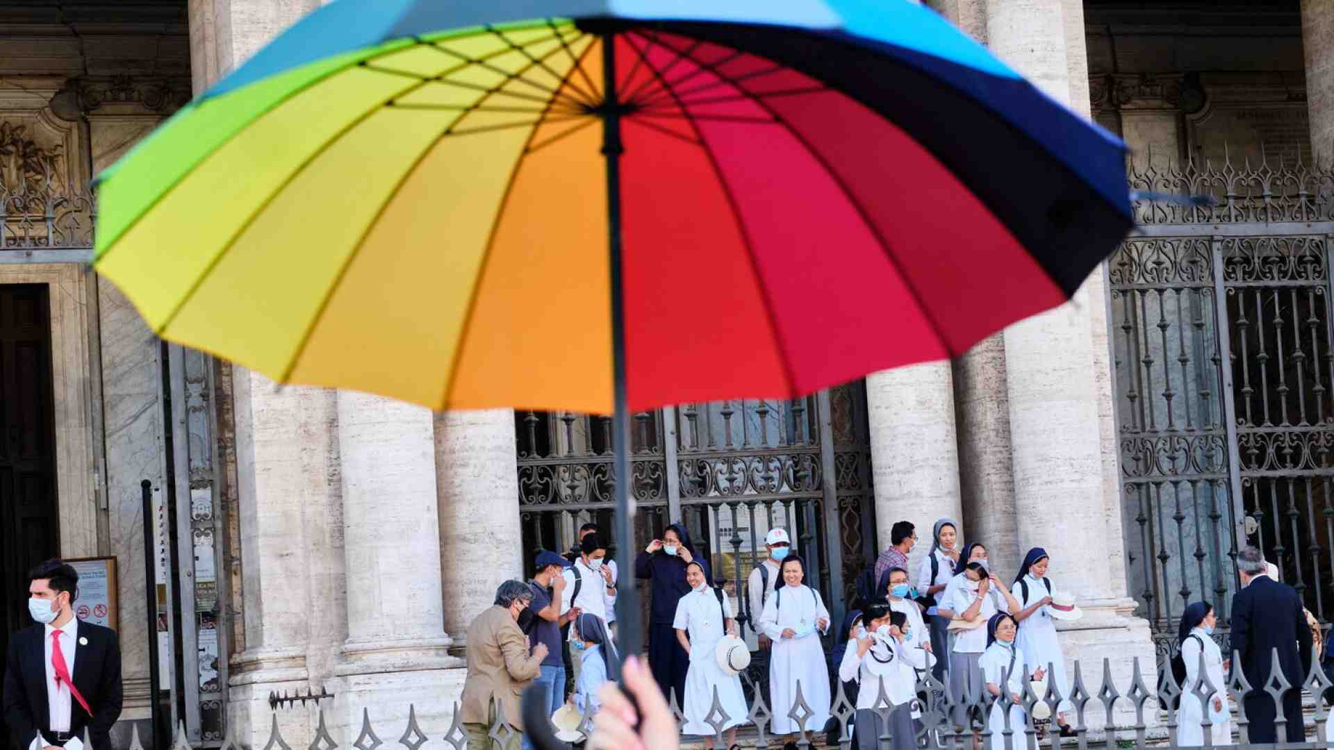 Se il problema delle Chiese è dire che Dio non è un maschio