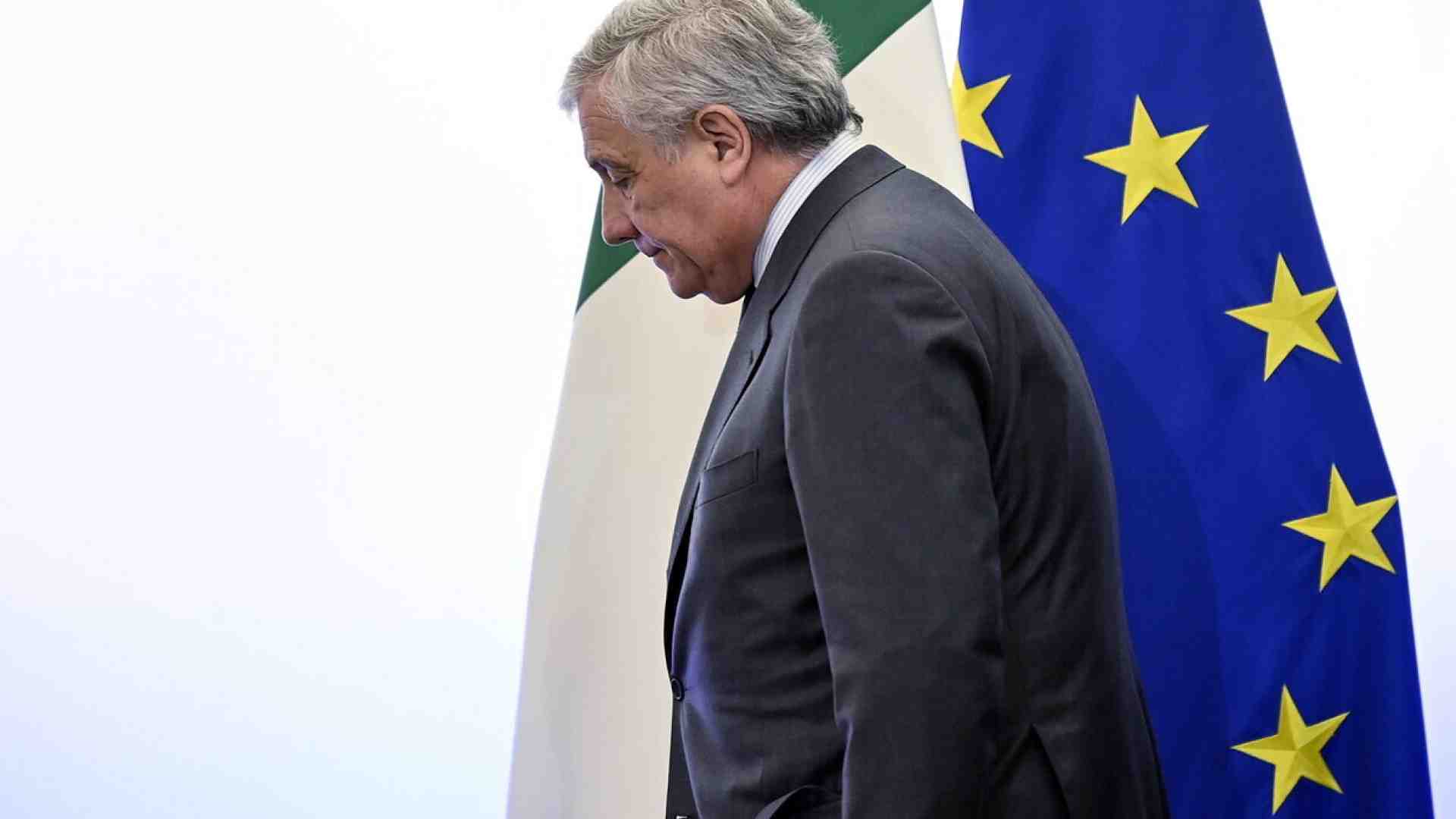 Tajani: "Sull'Ucraina siamo in prima linea". E il governo ragiona sul settimo decreto armi