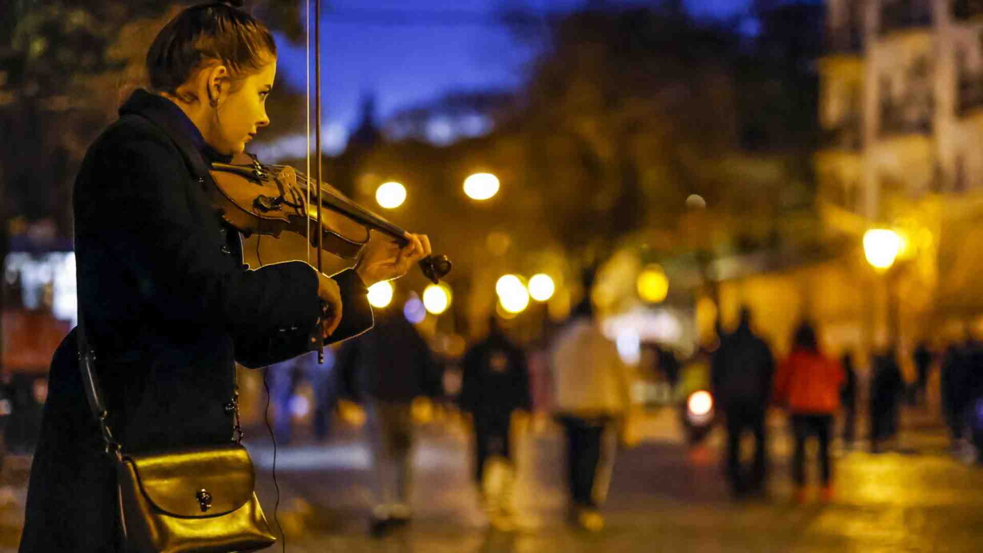 Un anno di guerra, sì, ma al diavolo gli anniversari
