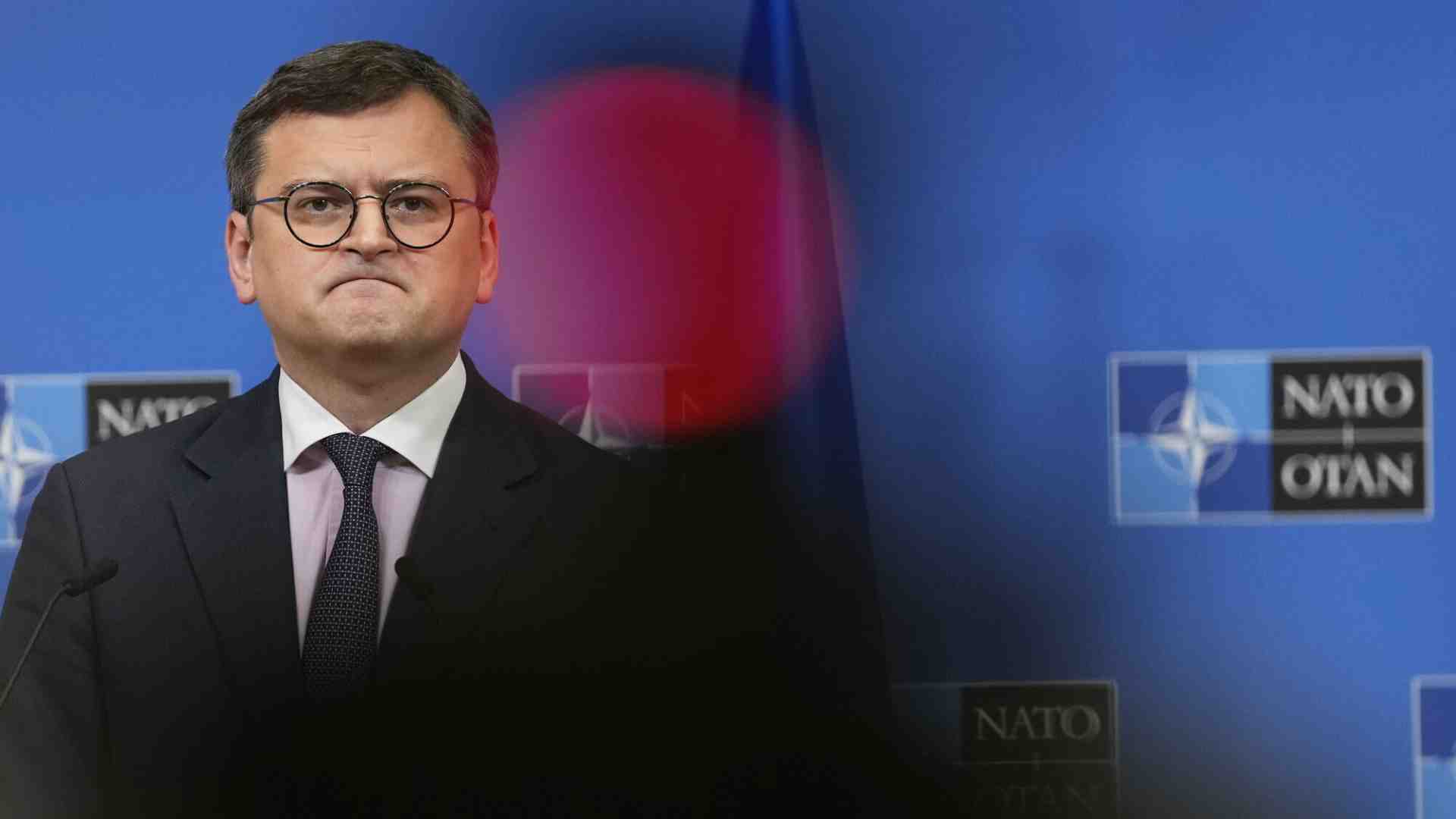 Kuleba, Zelensky's Foreign minister: "Dear Mrs Meloni, now help us get the fighter jets"