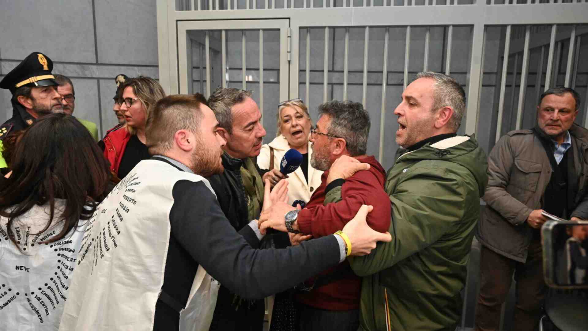 L’indecente gogna di Salvini contro il giudice (aggredito) di Rigopiano