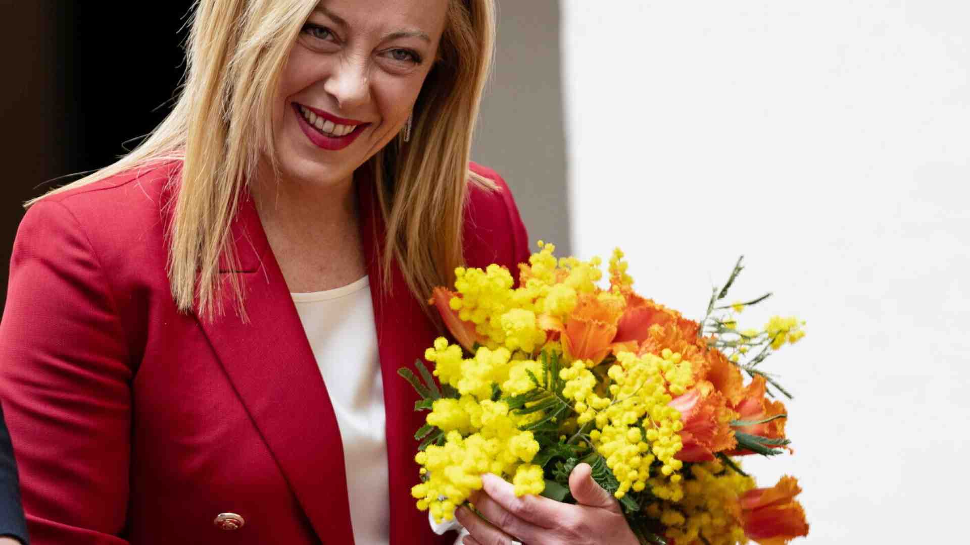 Meloni fluid. Le partecipate come sfida di modernità. Una donna per Enel (Scocchia o Dalla Posta?)