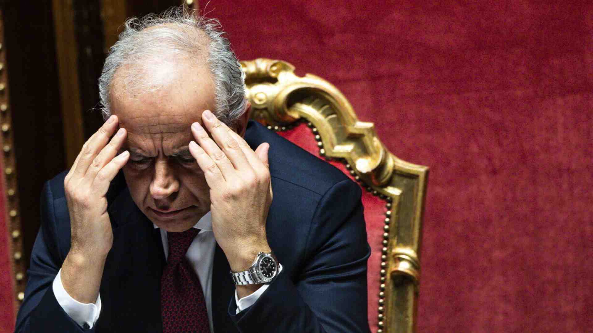 Tra Piantedosi e Tajani qualcosa non va