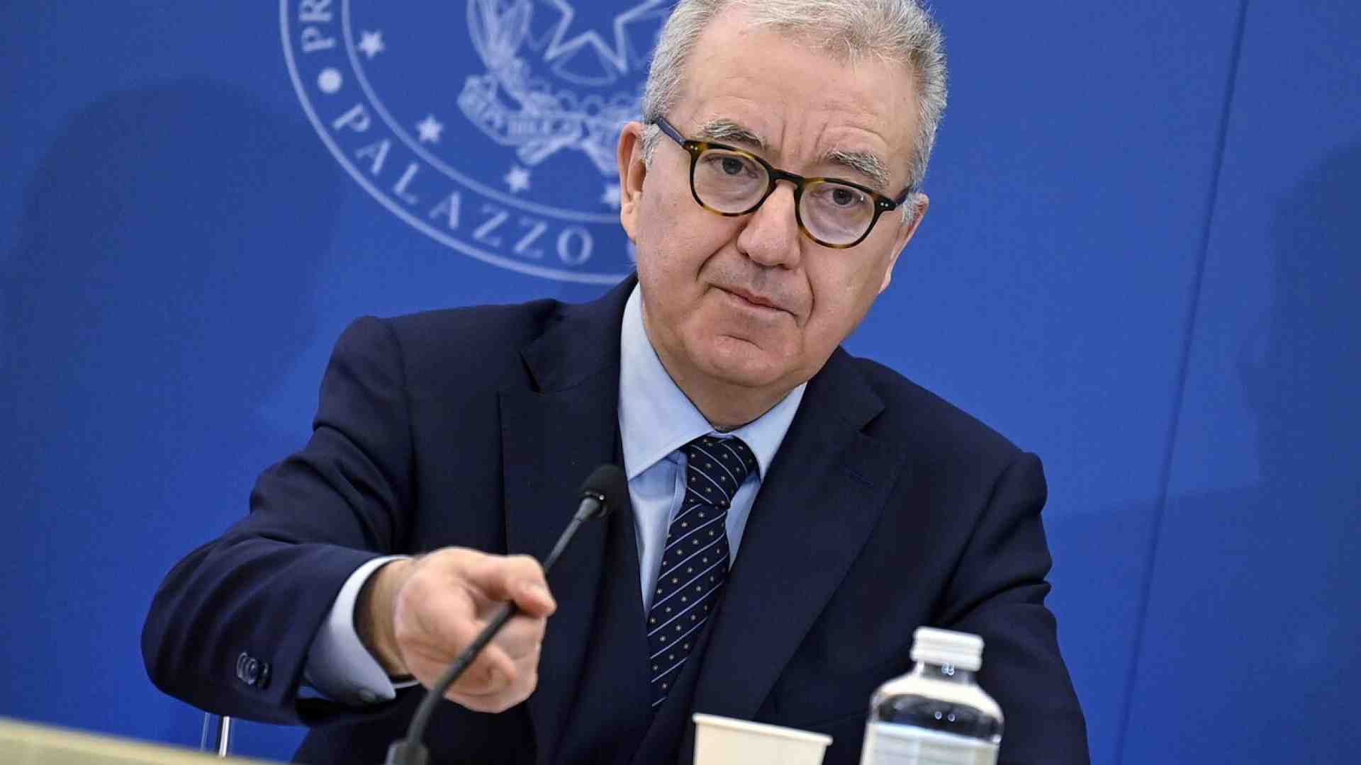 Il Copasir attende un chiarimento sulle minacce del Cremlino a Crosetto