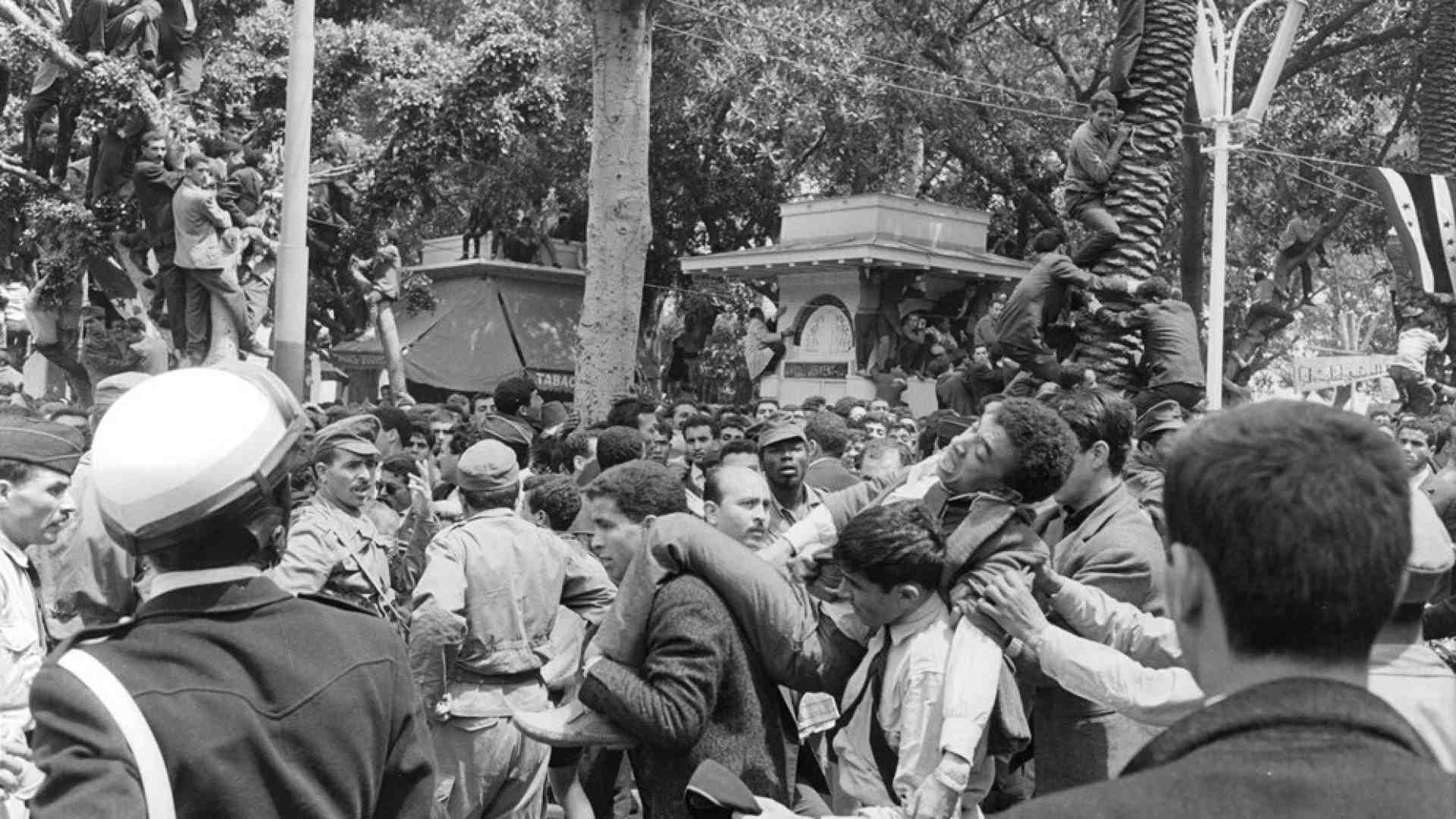 L’ambivalenza della cacciata dei francesi d’Algeria incarnata in un sol uomo