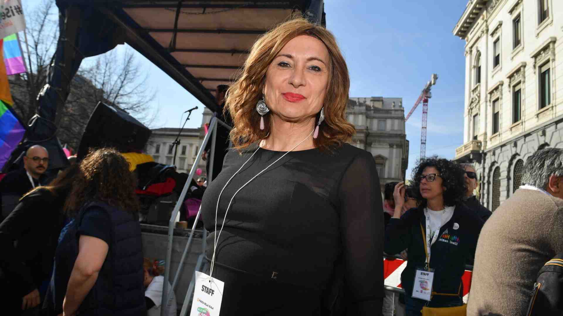 Trovarsi d’accordo con Luxuria. Meno, con la preside fiorentina