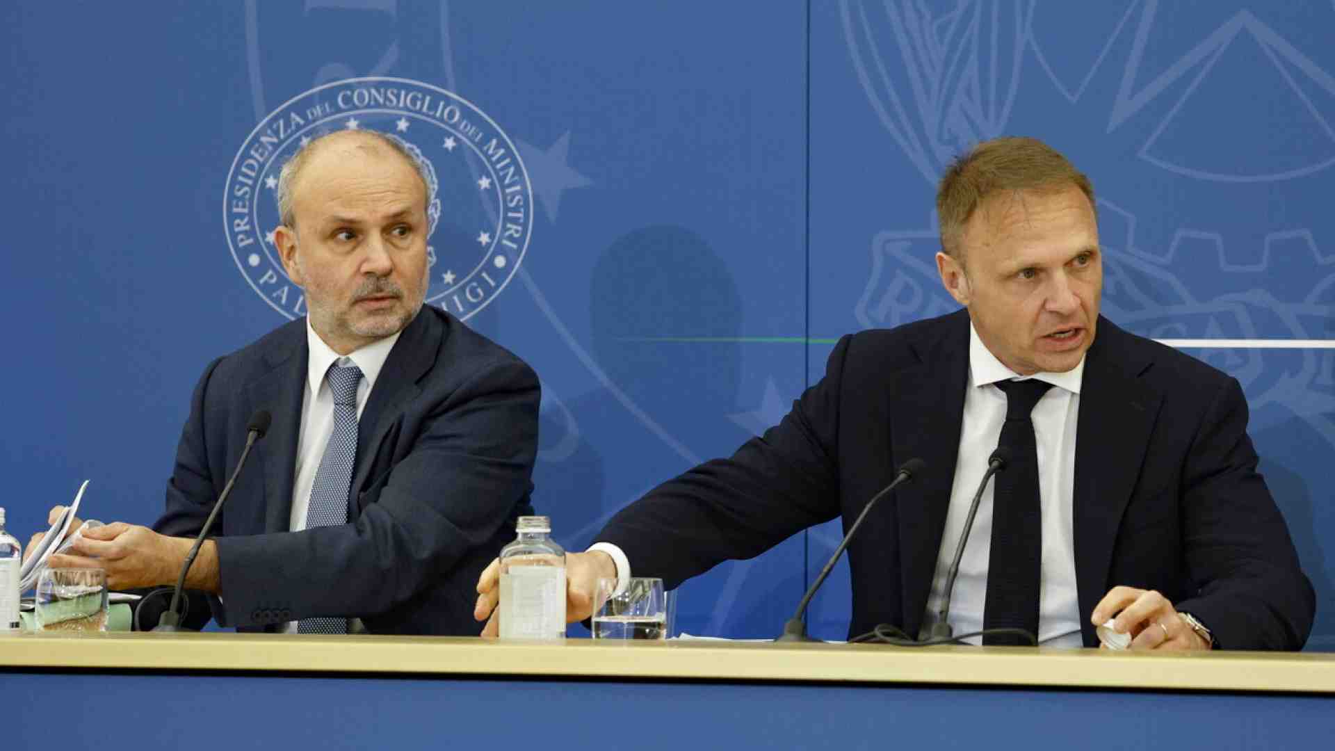 Sì al decreto bollette e al nuovo Codice degli appalti. Salta il ddl concorrenza