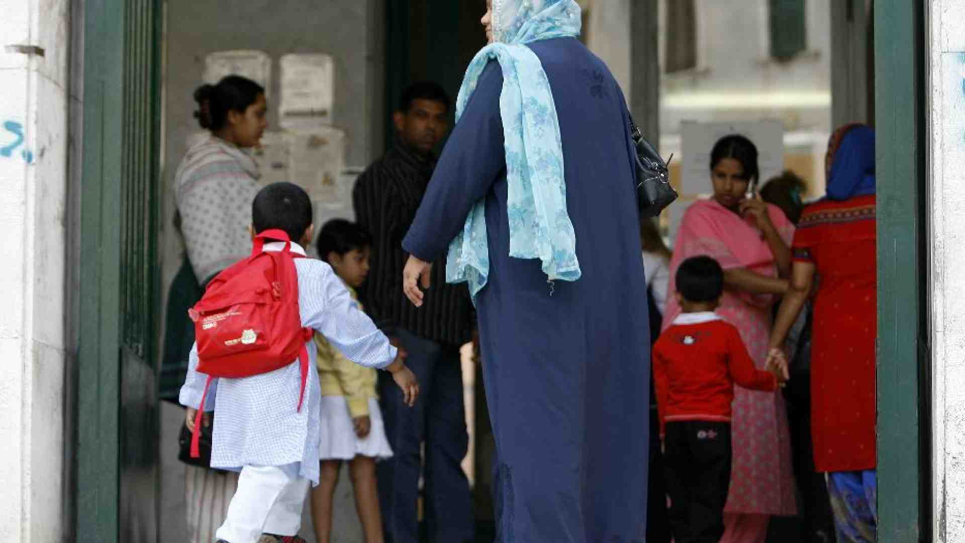 Perché la demografia italiana ha bisogno di figli e di immigrati