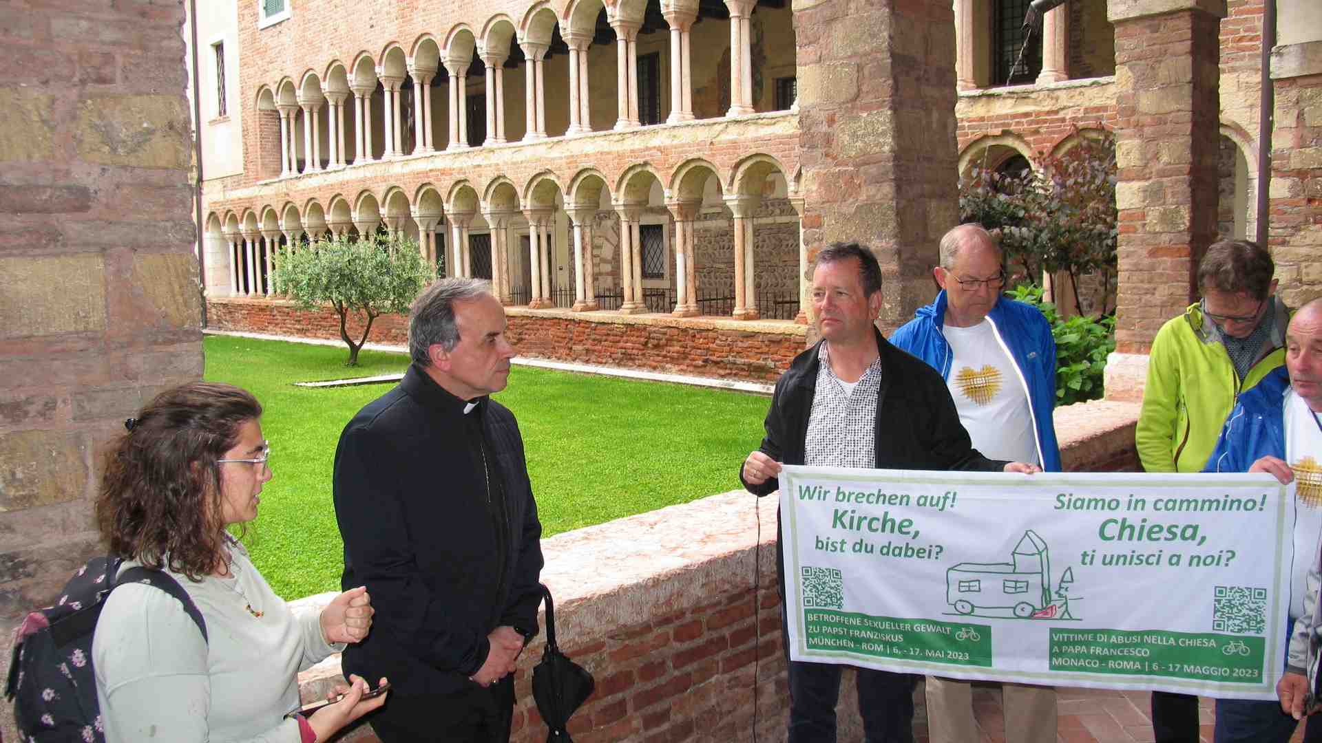 La Diocesi ha incontrato un gruppo di pellegrini tedeschi vittime di abusi