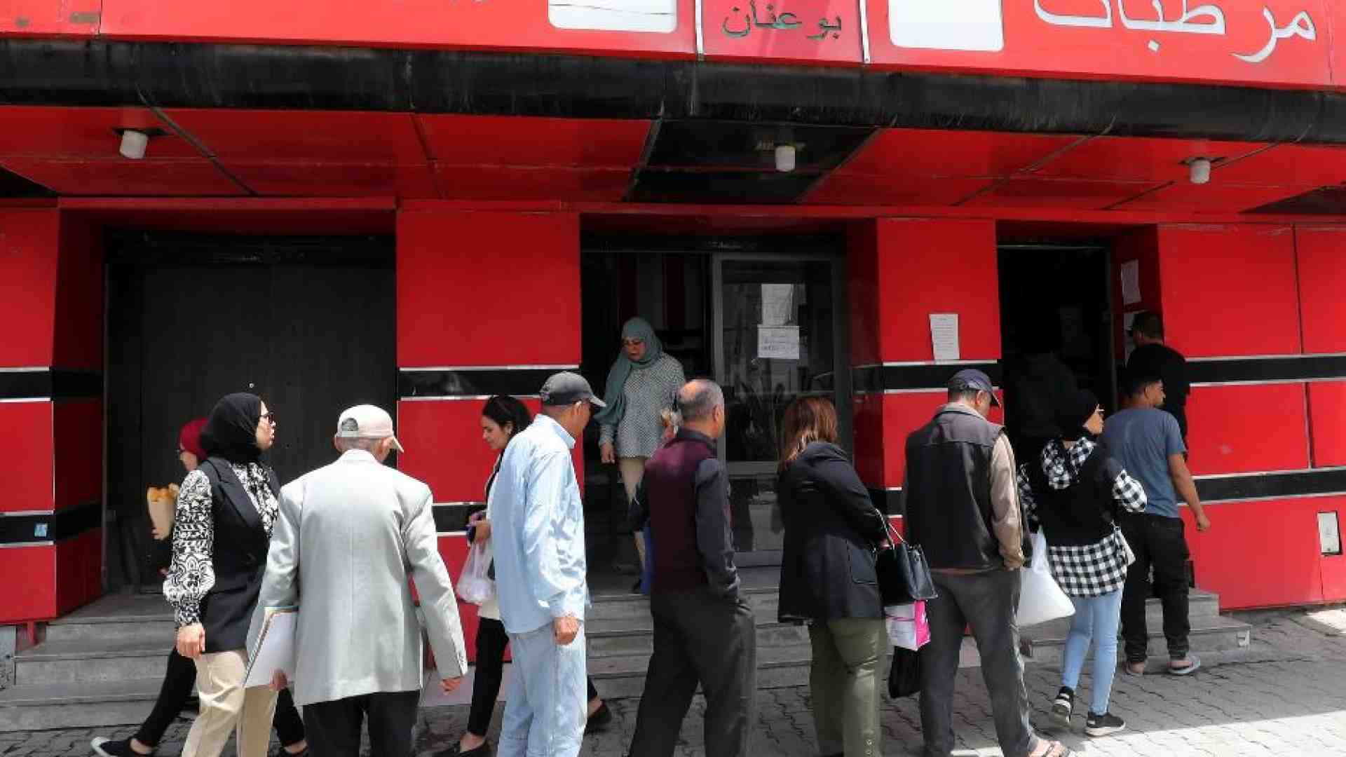 Tunisia, il laboratorio democratico è in crisi. Timori di guerra civile