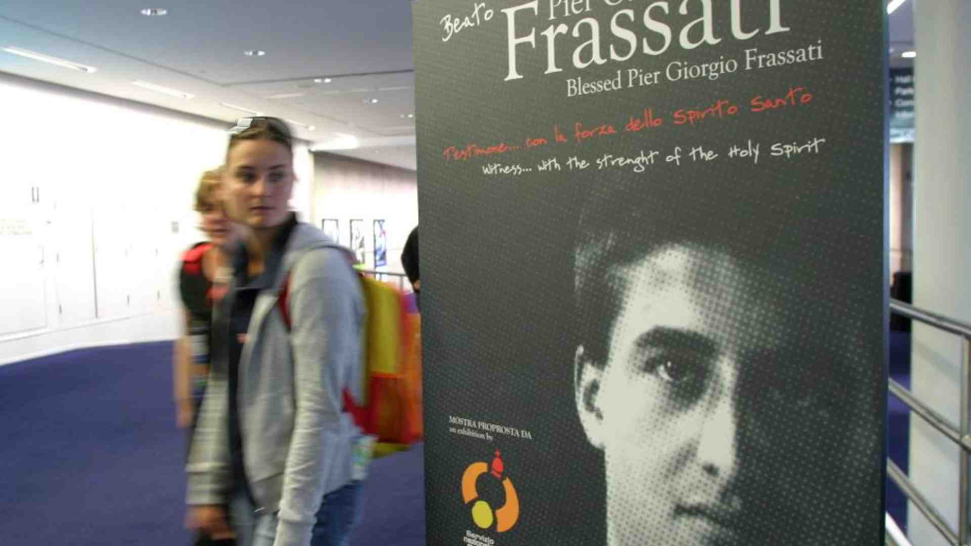 A Lisbona la picozza e il rosario di Pier Giorgio Frassati