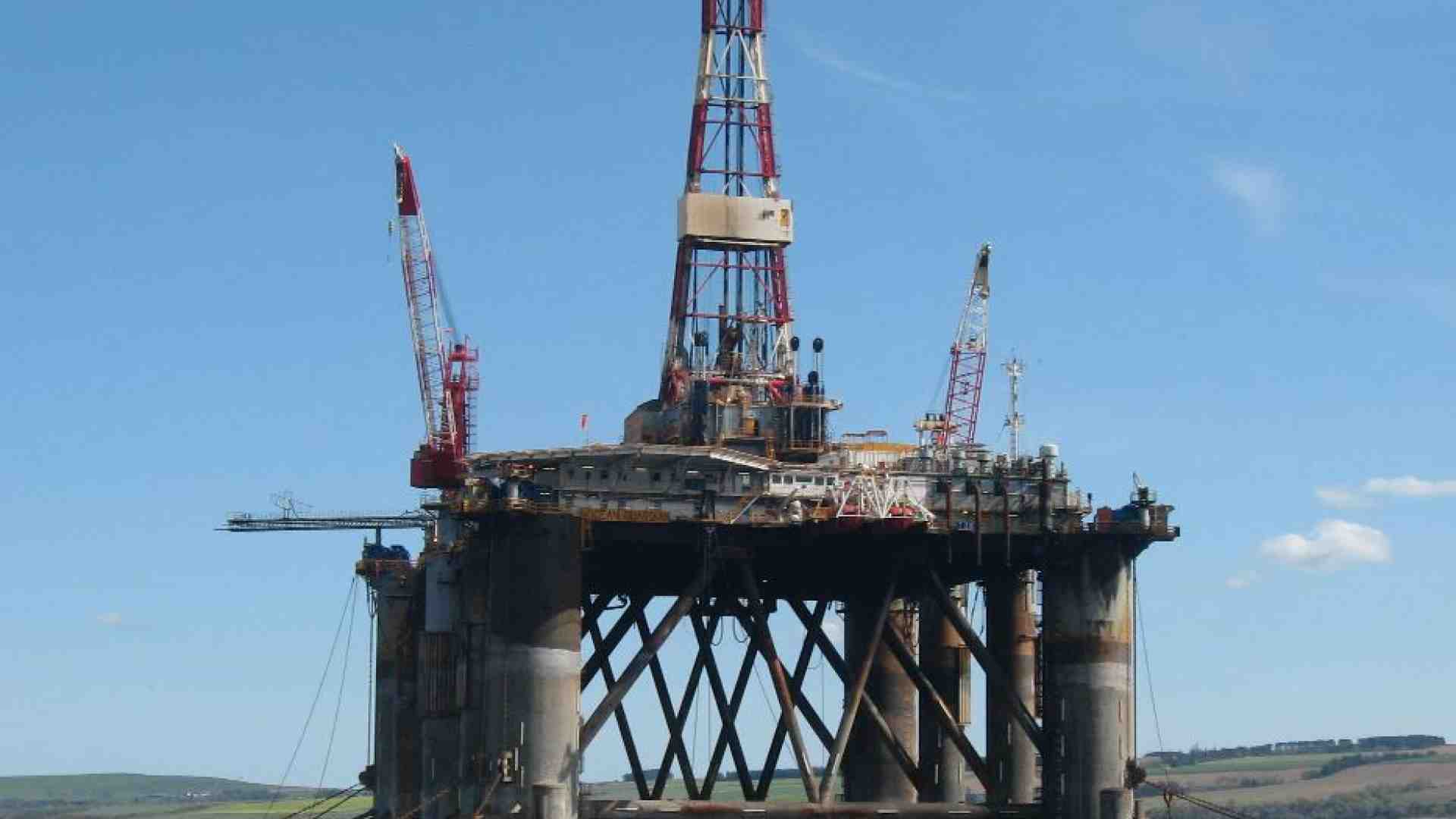 L'Ue scrive «Islas Malvinas». L'ira di Sunak: «Sono le Falklands»