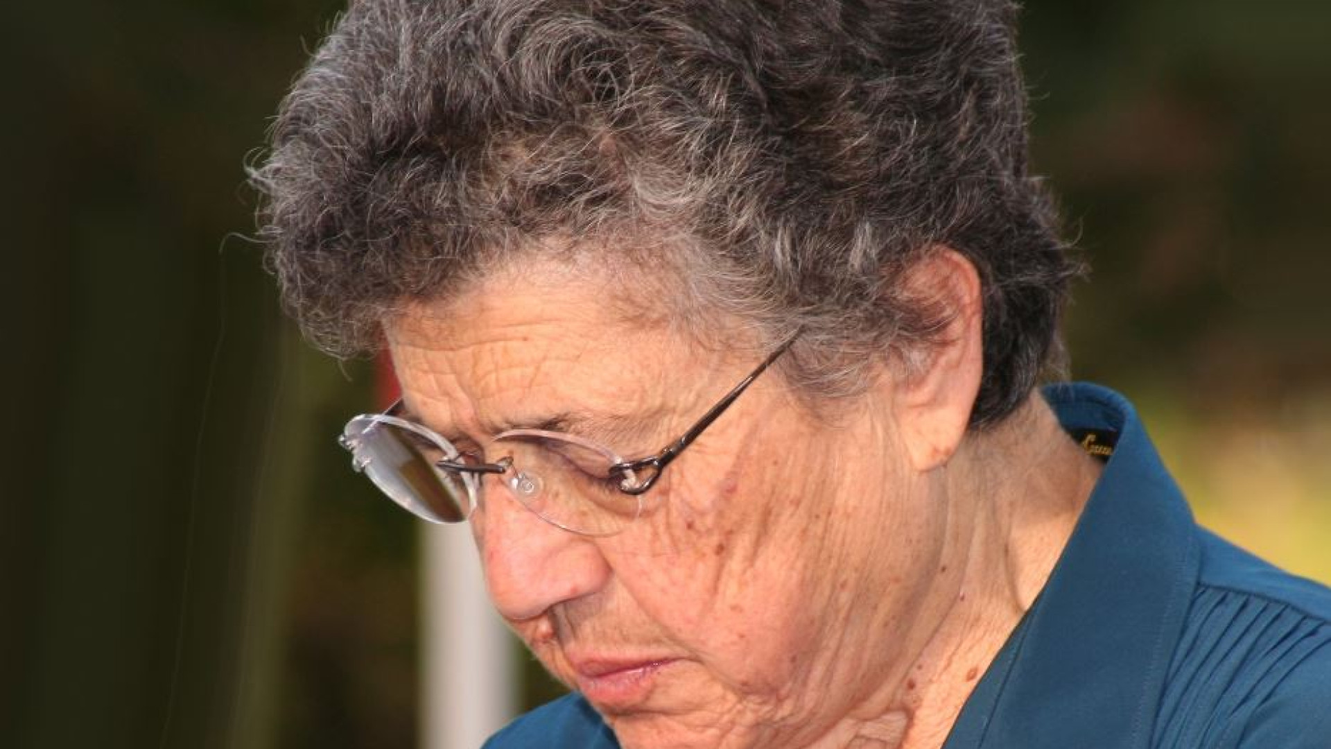 Il caso Natuzza Evolo nell'indagine «coi piedi per terra» del suo parroco