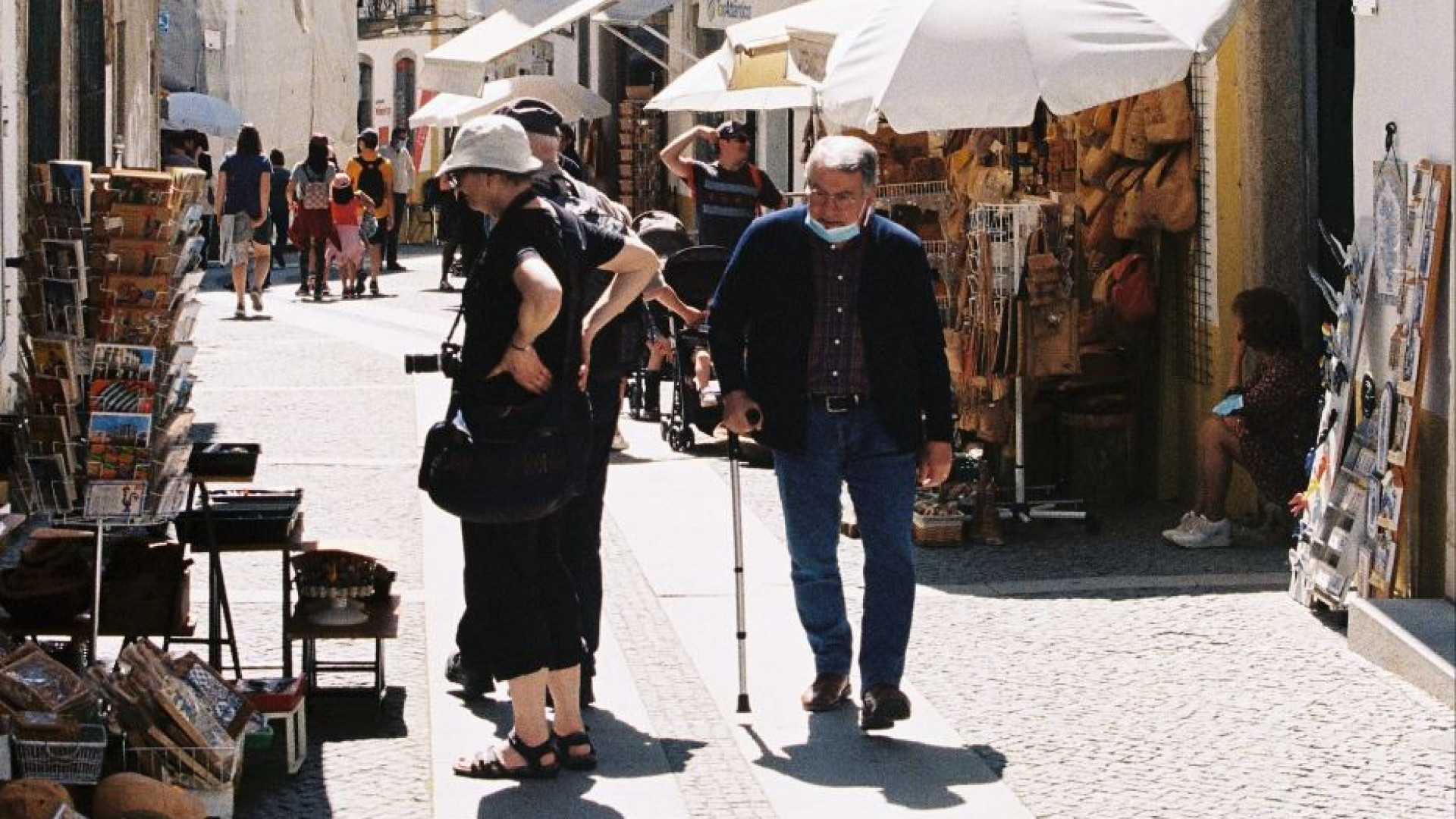 Il Portogallo dice addio ai pensionati stranieri: stop agevolazioni fiscali