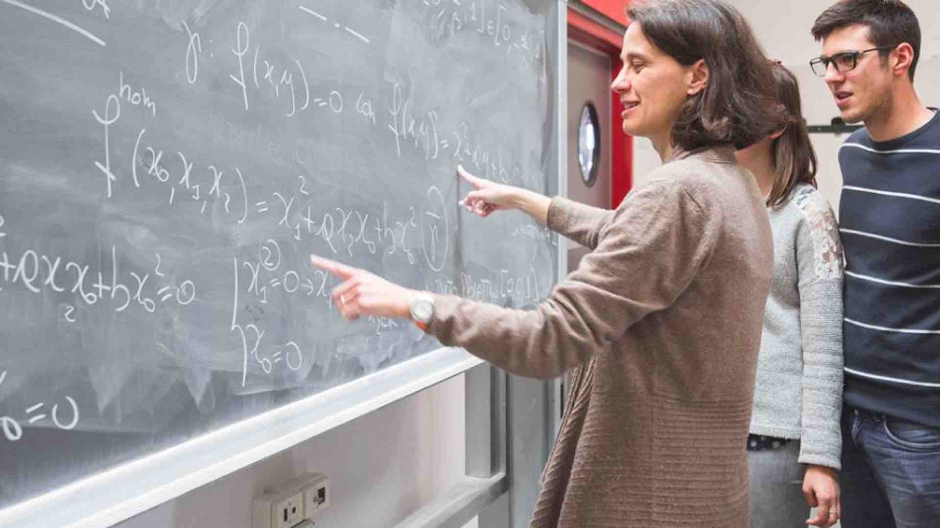 Scuola, sconti al personale. La Cgil: soltanto mancette