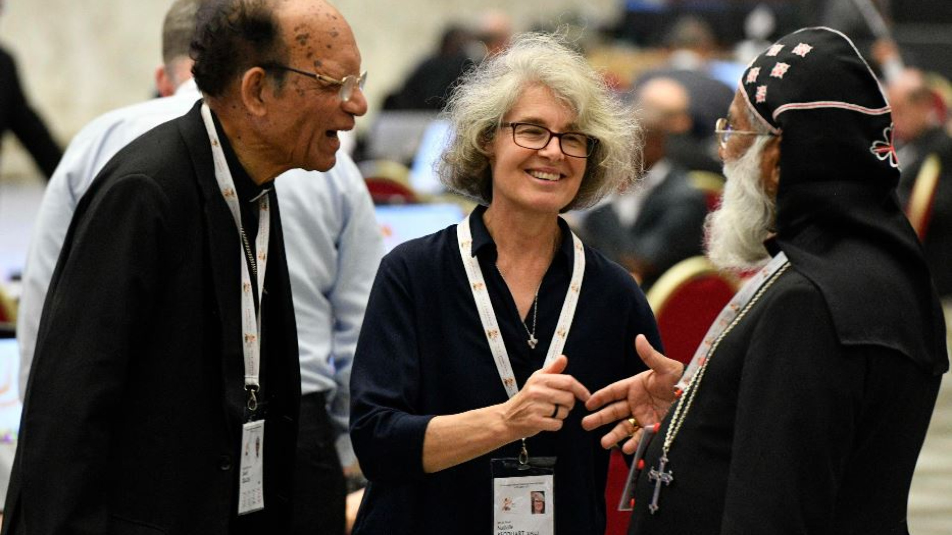 Per le donne un nuovo ruolo, ma non «clericalizziamole»