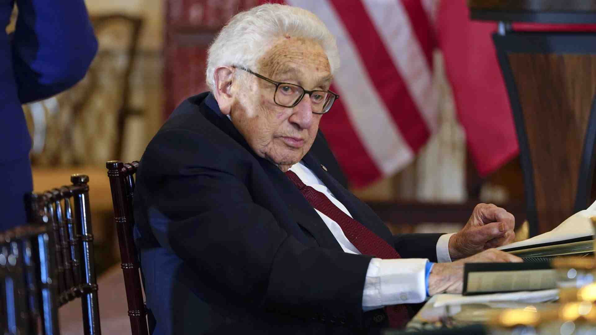 La beffa di Kissinger agli avvilenti mimi del suo celebre realismo