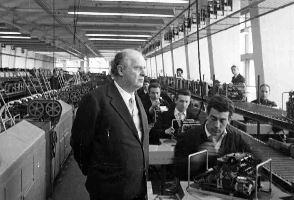 Un sogno lungo un secolo. L’epopea Olivetti, da Camillo a Mario Tchou