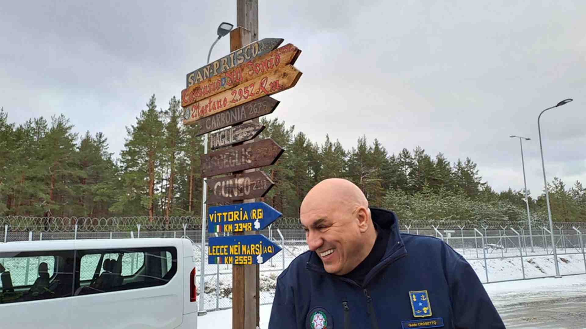 Dopo 24 ore Crosetto torna sui 63 missili della Marina