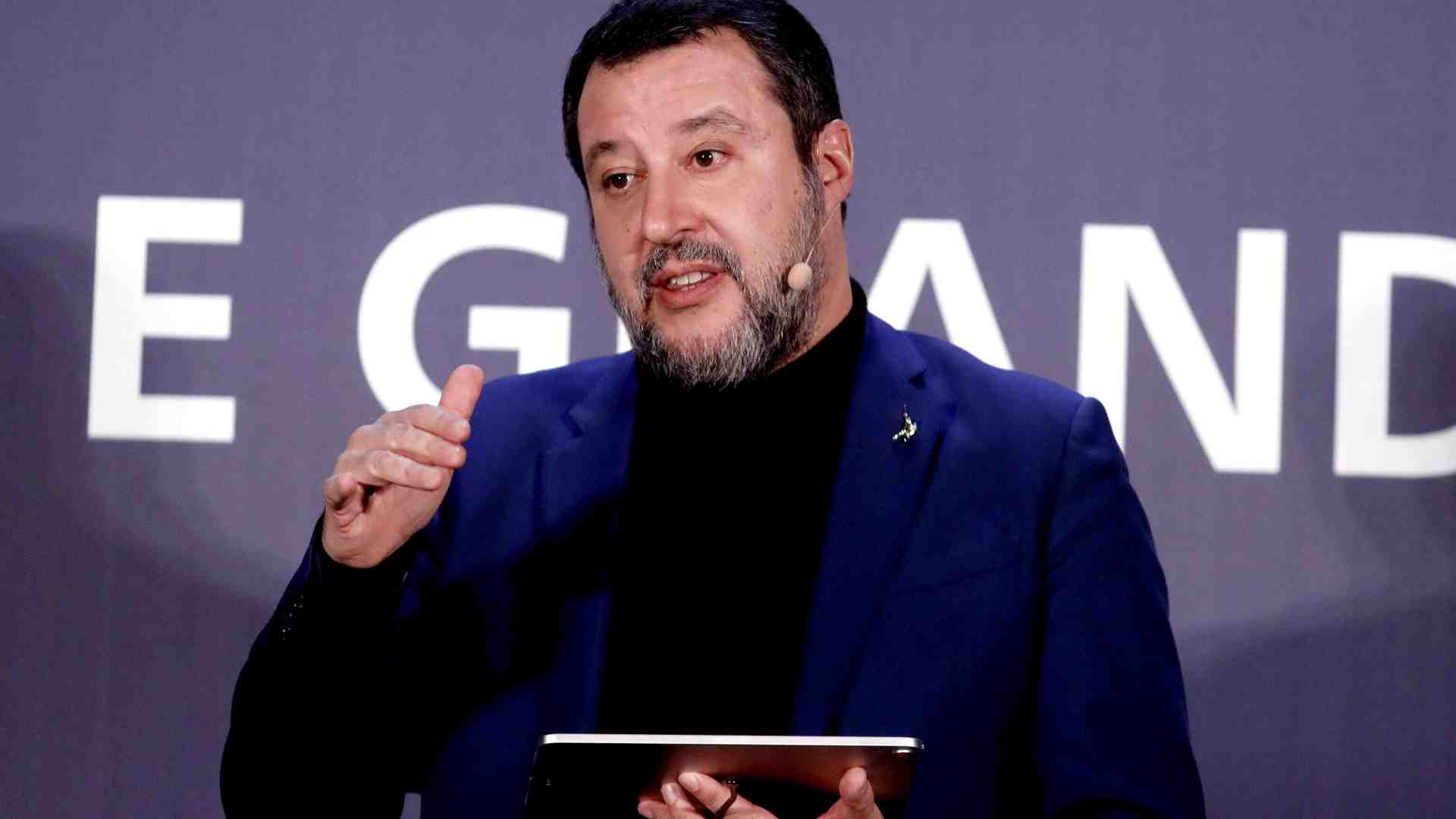 Salvini annuncia: “Non mi candido”. E lancia Vannacci: “Sarebbe bello averlo con noi”
