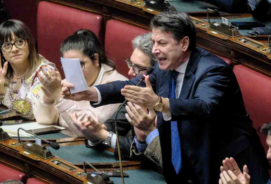 Sul bilancio non c'è bisogno di gonfiare i numeri per mostrare i guai di Meloni