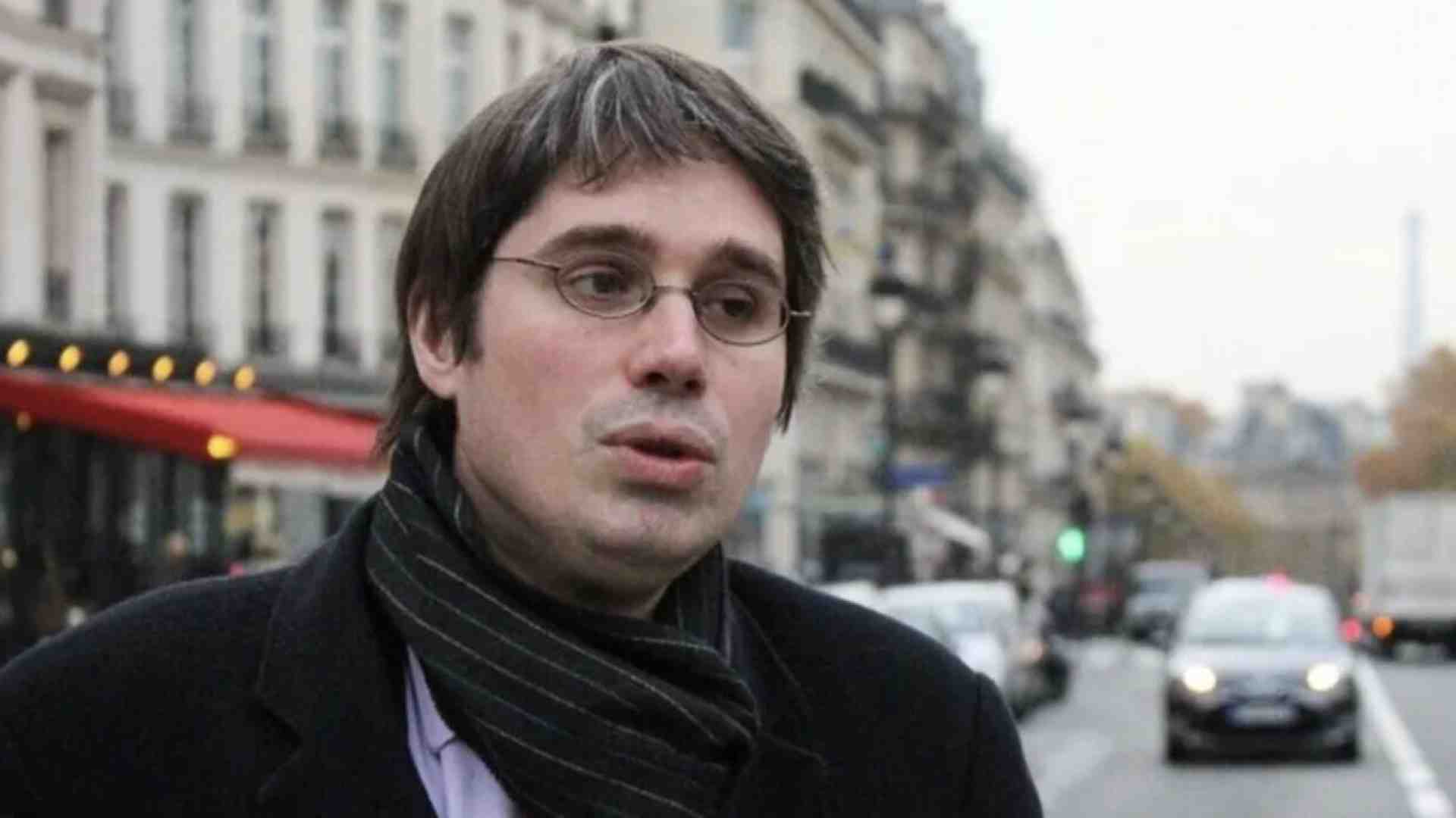 Lo strano caso del funzionario di stato francese che ama Pyongyang