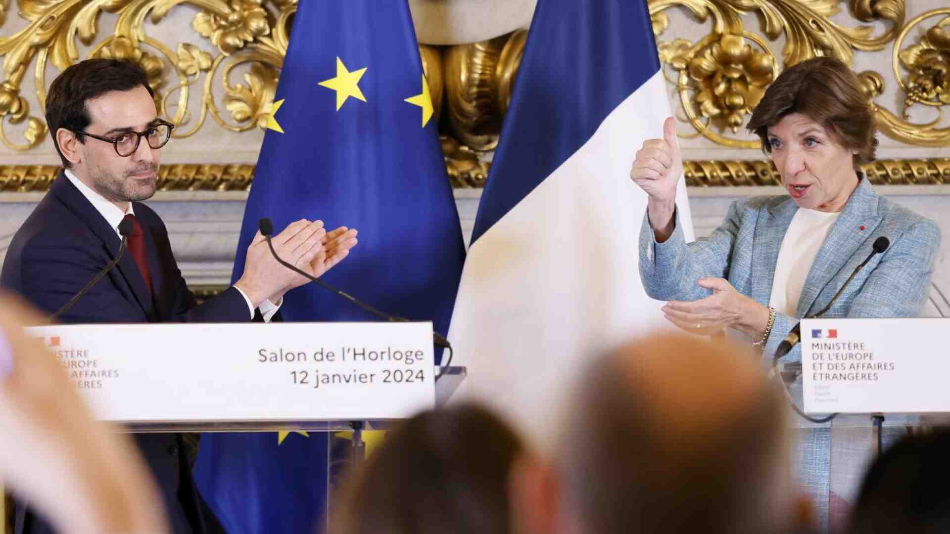 Tutte le nuove nomine con cui Macron prova a salvare la sua eredità politica