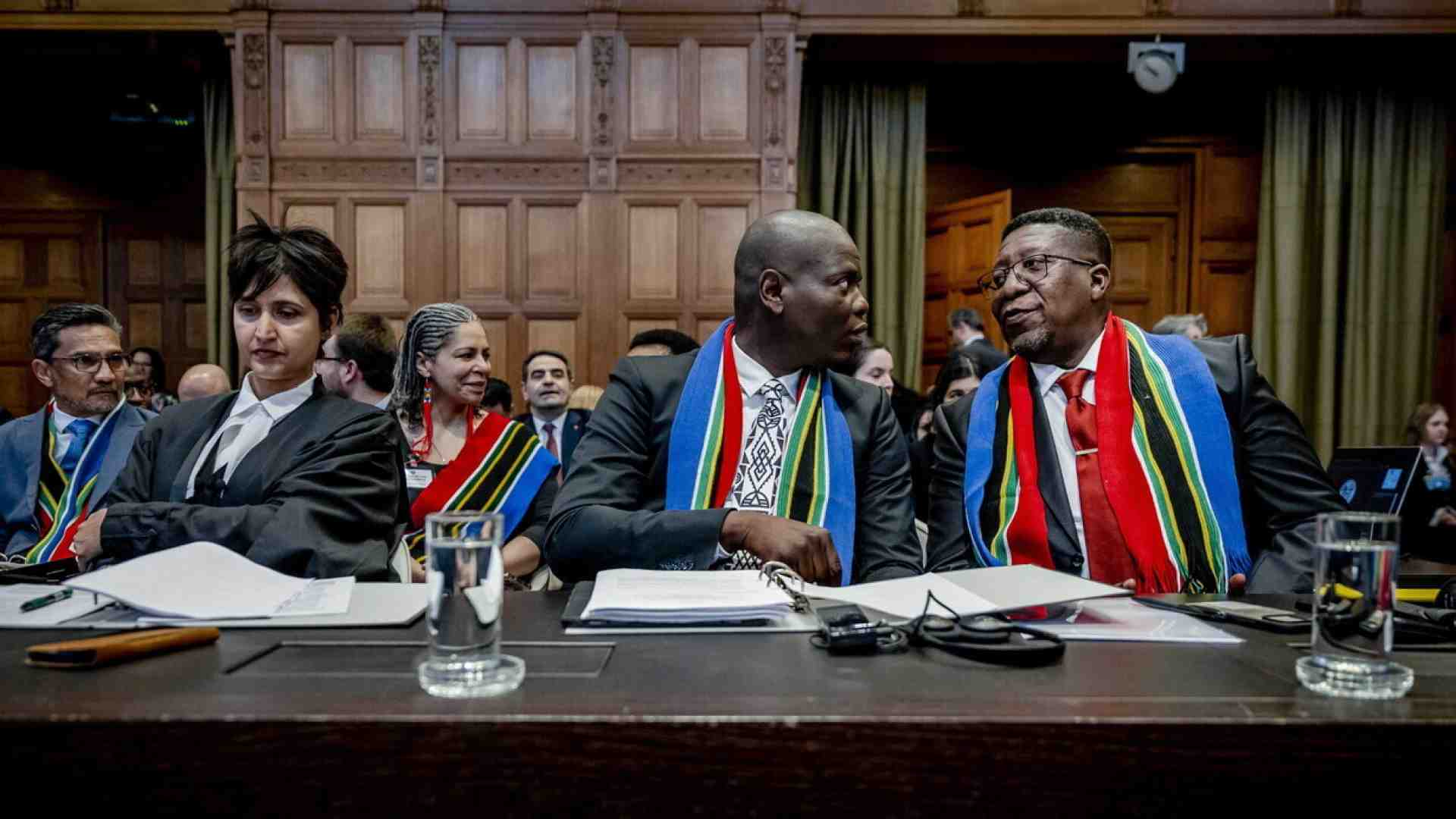 Chi c'è nel team mandato dal Sudafrica alla corte dell'Aia per accusare Israele